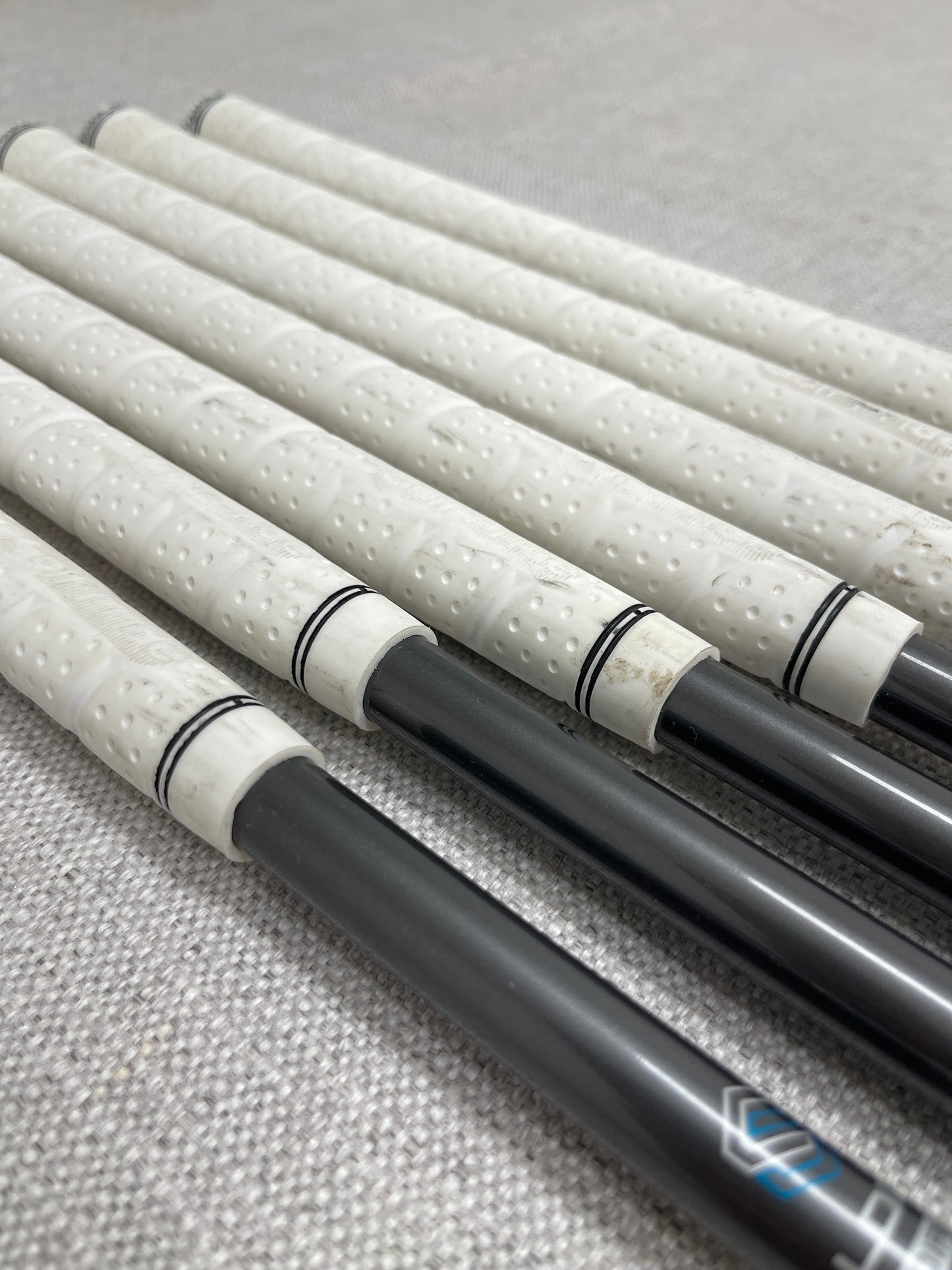 Callaway Rogue CF Single Iron. Sold Separately. Regular Flex Graphite - Very Good Condition # 14131