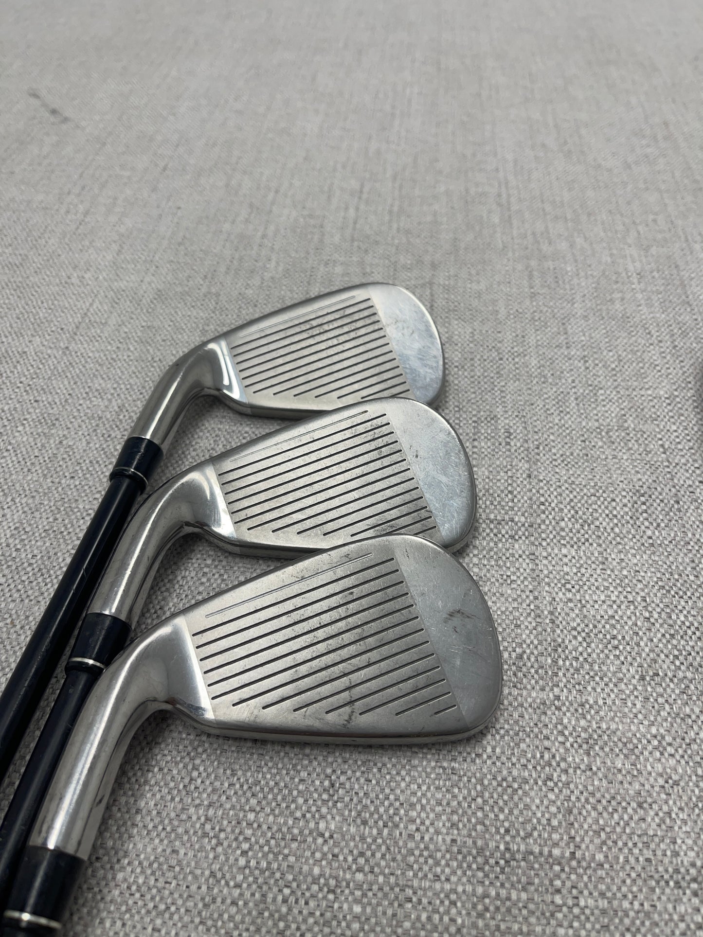 TaylorMade RocketBladez Single Iron. Sold Separately. Regular Flex Graphite - Good Condition # 14261