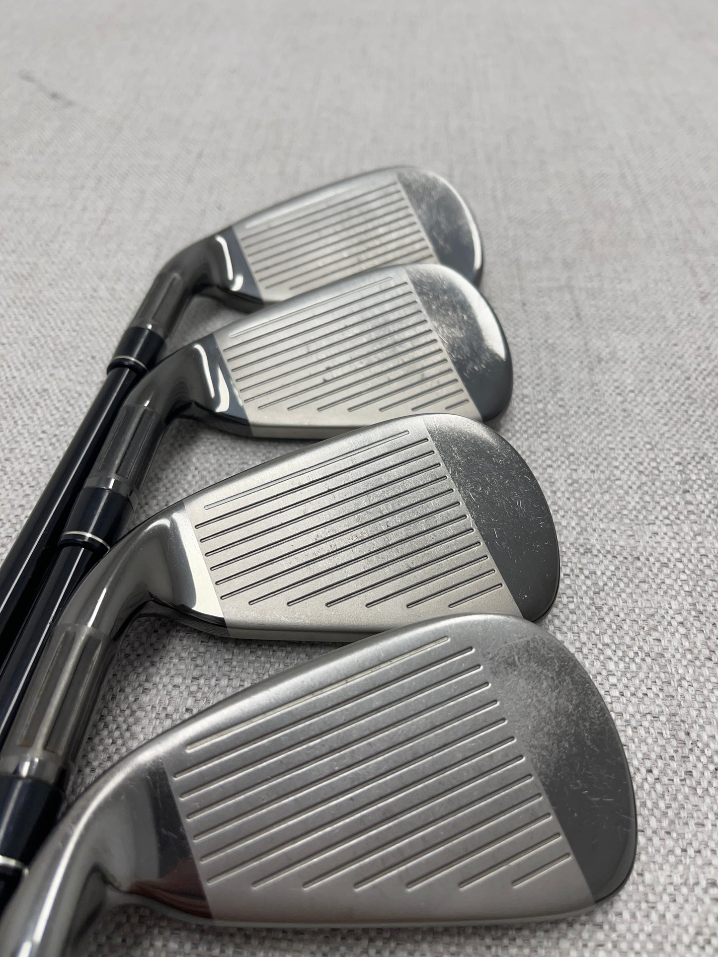 TaylorMade 2016 M2 Single Iron. Sold Separately. Regular Flex Graphite - Very Good Condition # 14087