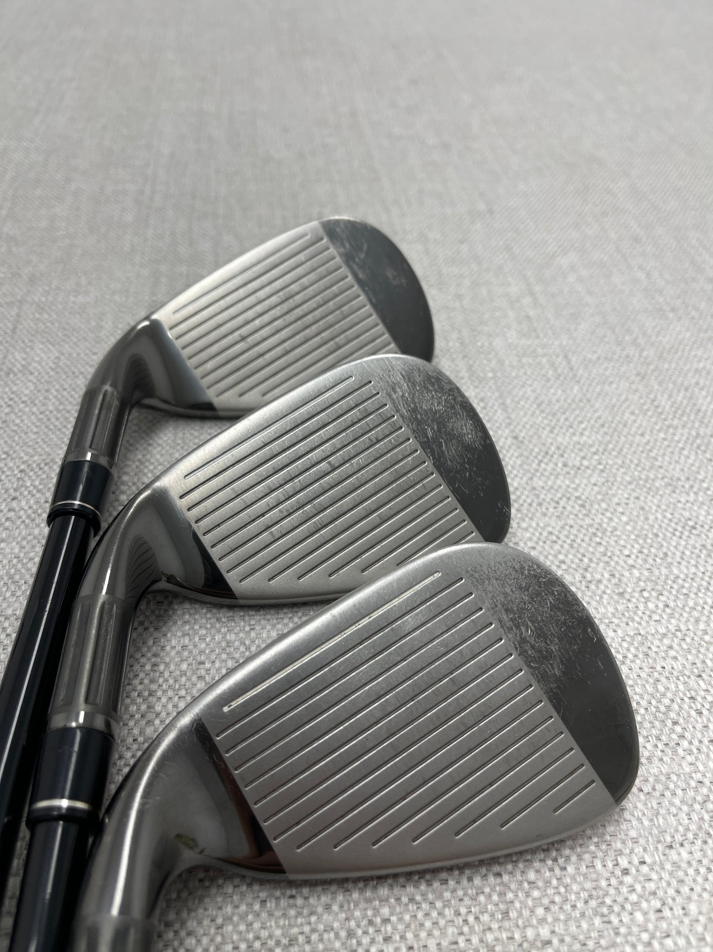 TaylorMade 2016 M2 Single Iron. Sold Separately. Regular Flex Graphite - Very Good Condition # 14087