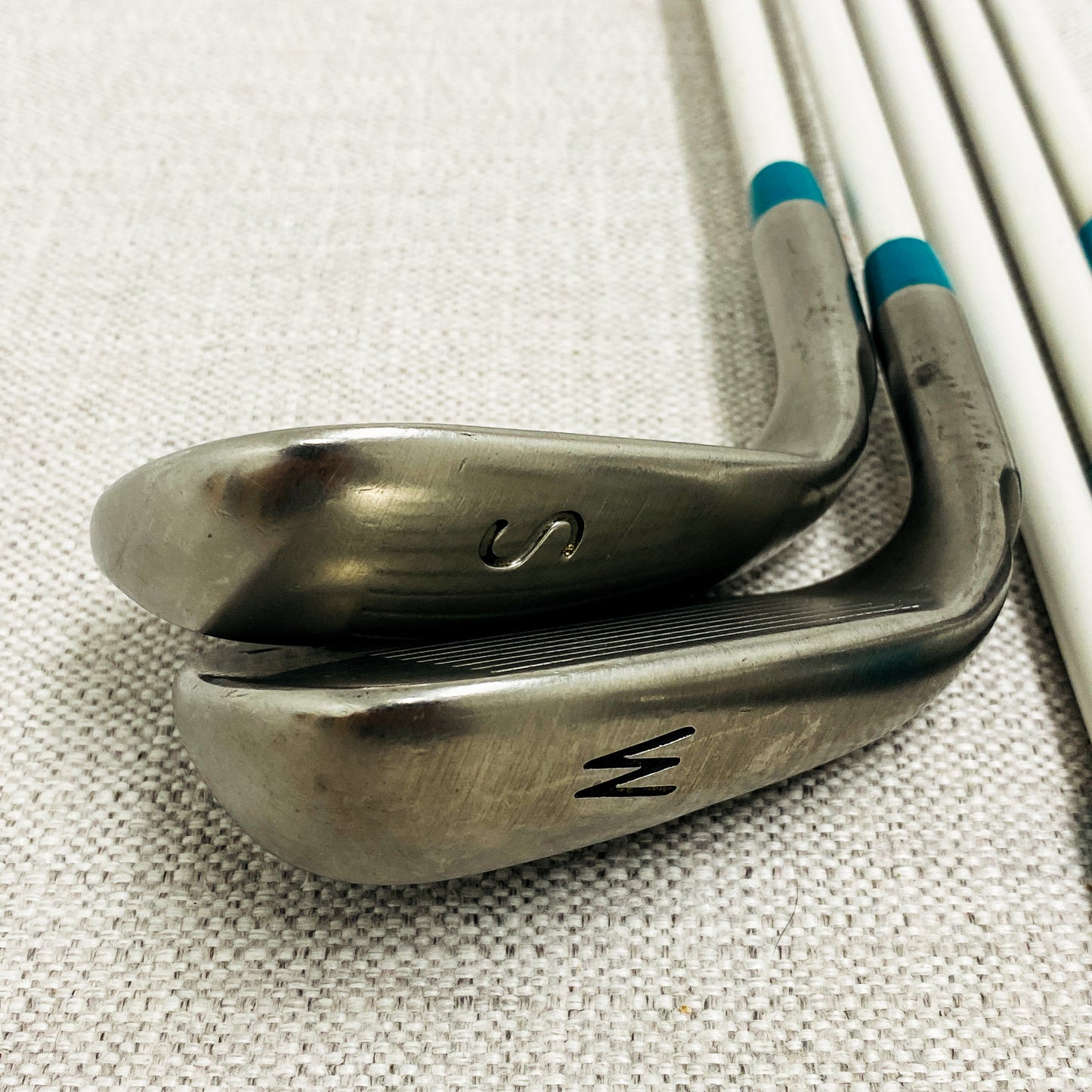 PING Rhapsody Red-Dot Ladies Single Iron. Sold Separately. Ladies Graphite - Good Condition # 13821
