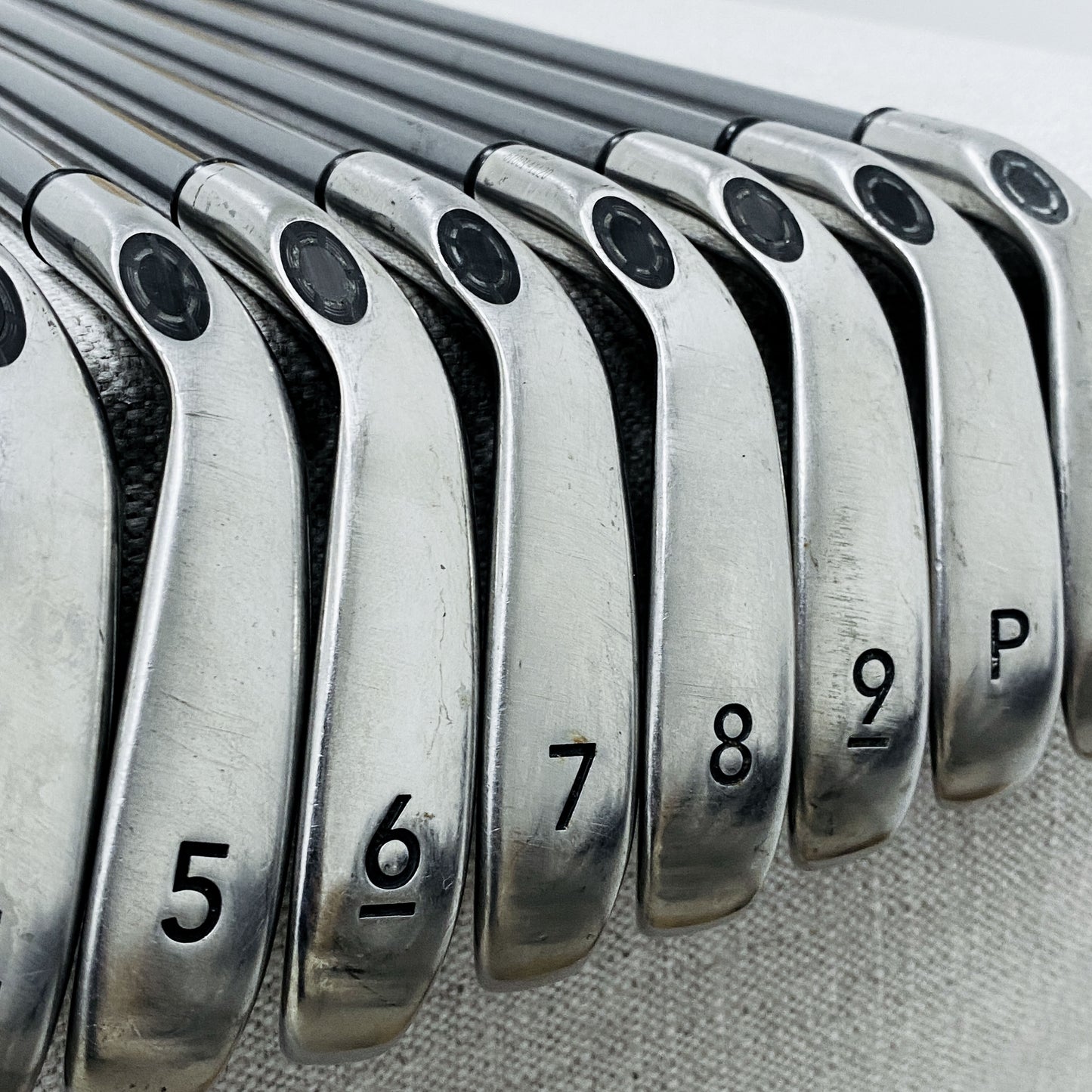 Callaway X-16 Steelhead Single Iron. Sold Separately. Regular Flex Graphite - Very Good Condition # 14043