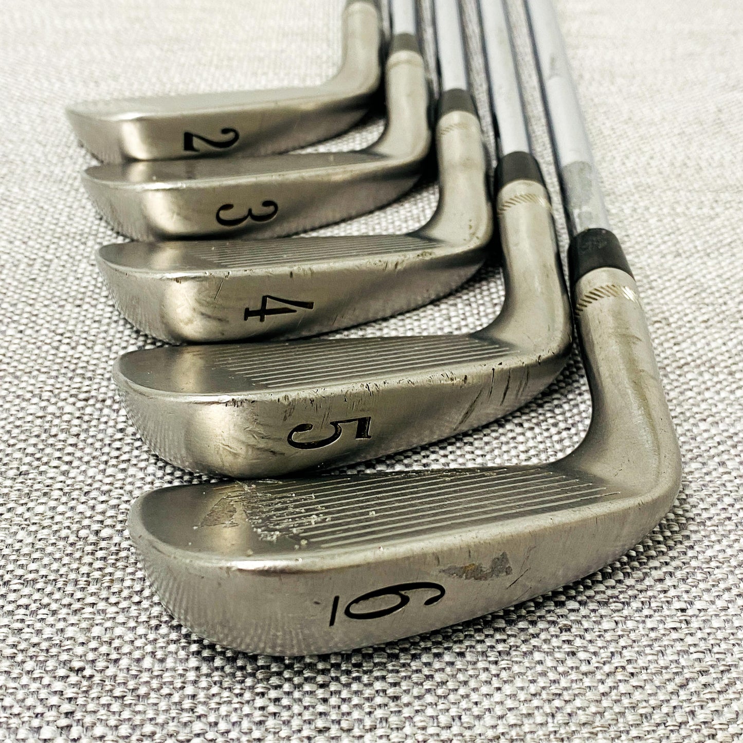 Titleist DCI 990B Single Iron. Sold Separately. S300 Stiff - Good Condition # 13882