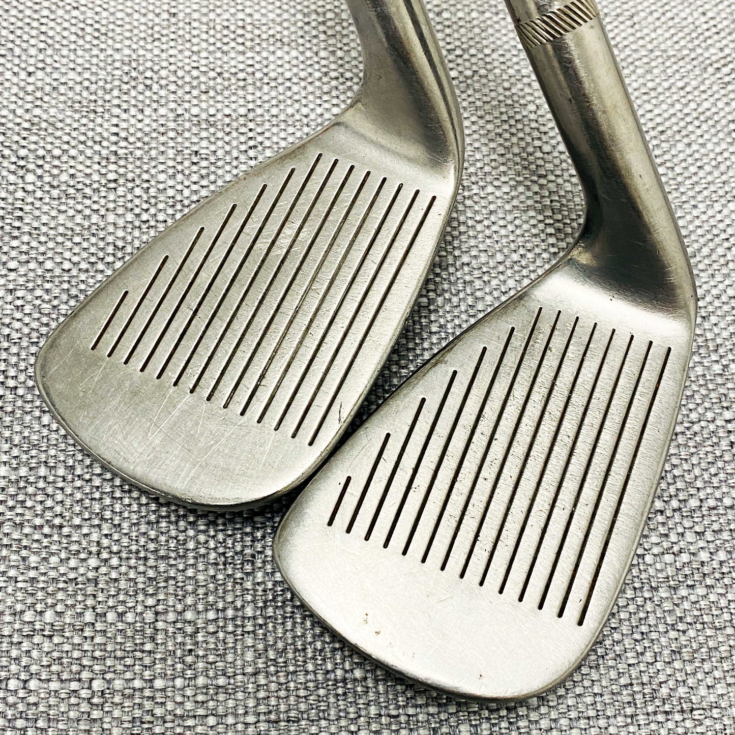 Titleist DCI 990B Single Iron. Sold Separately. S300 Stiff - Good Condition # 13882