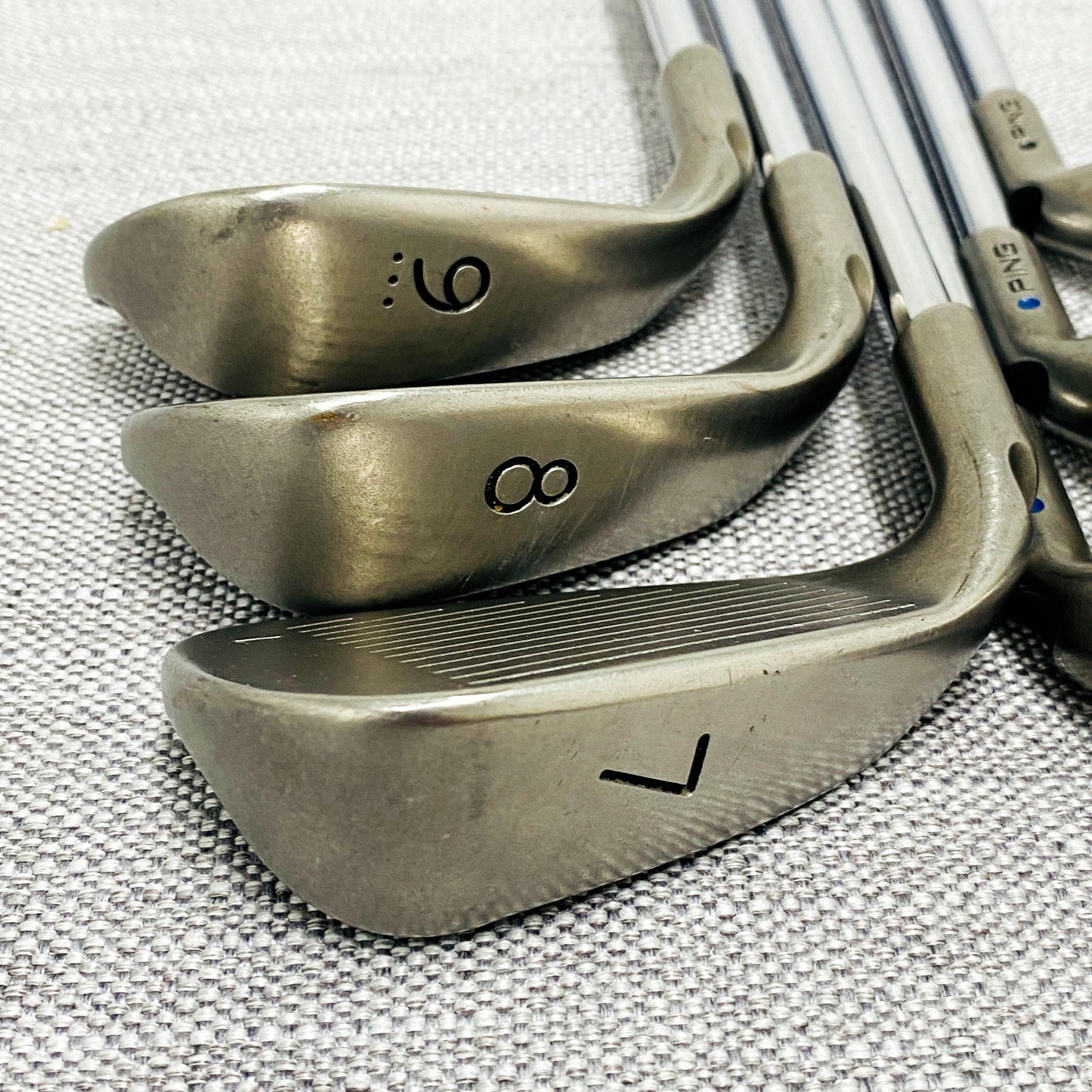 PING G10 Blue-dot Single Iron. Sold Separately. Regular Flex Steel - Very Good Condition # 13869
