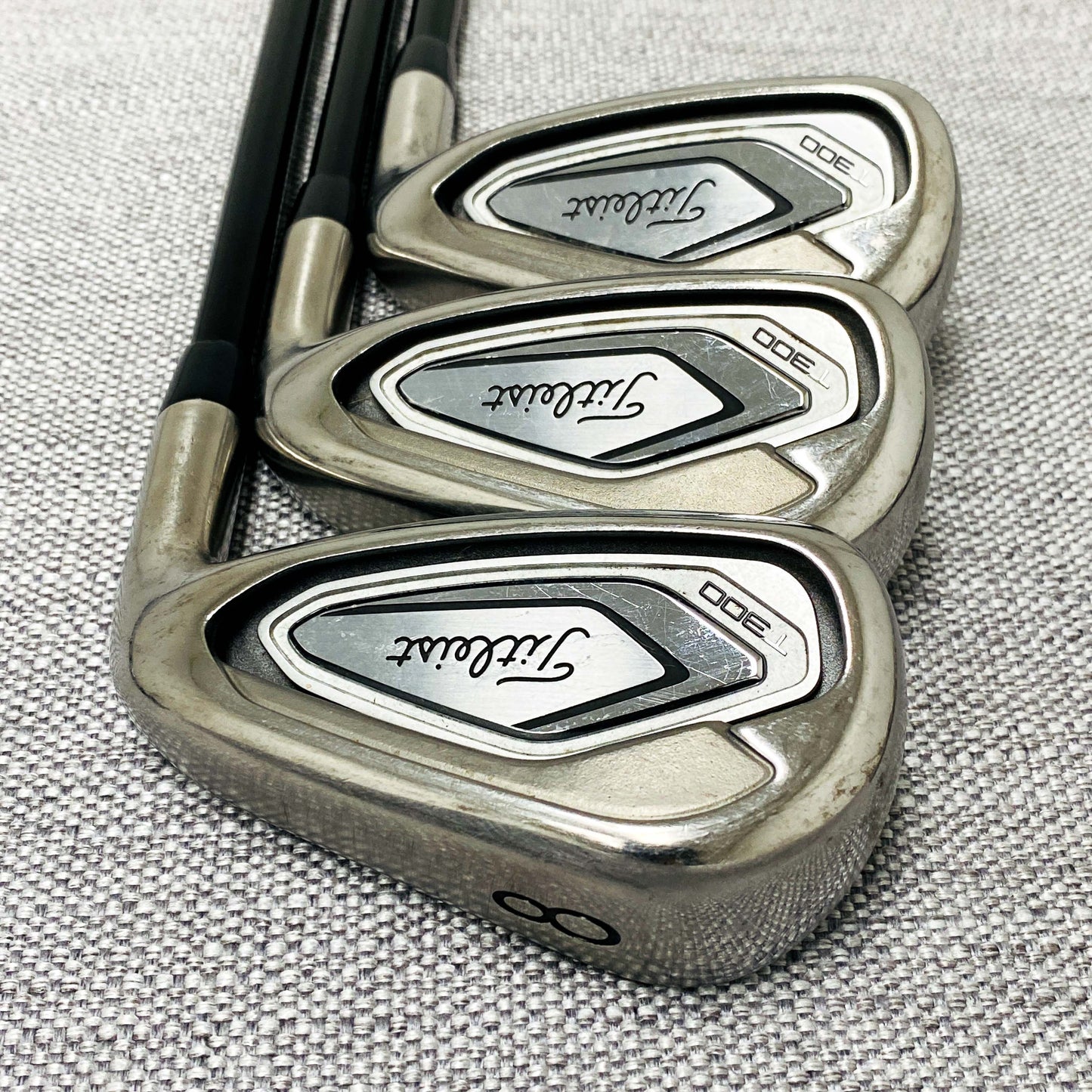 Titleist 2019 T300 Single Iron. Sold Separately. Regular Flex Graphite - Very Good Condition # 13880