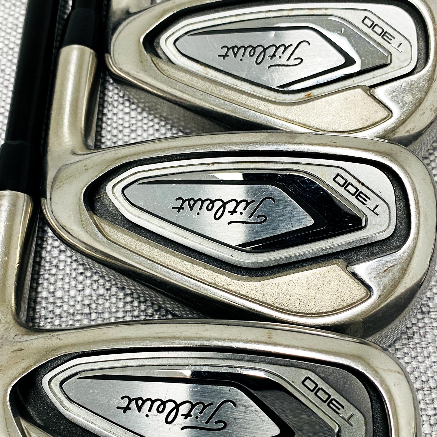 Titleist 2019 T300 Single Iron. Sold Separately. Regular Flex Graphite - Very Good Condition # 13880