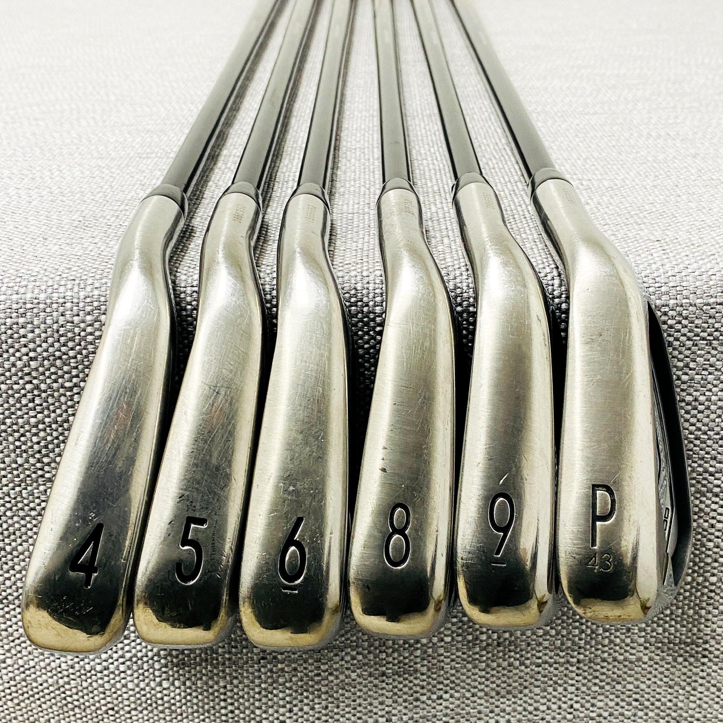 Titleist 2019 T300 Single Iron. Sold Separately. Regular Flex Graphite - Very Good Condition # 13880