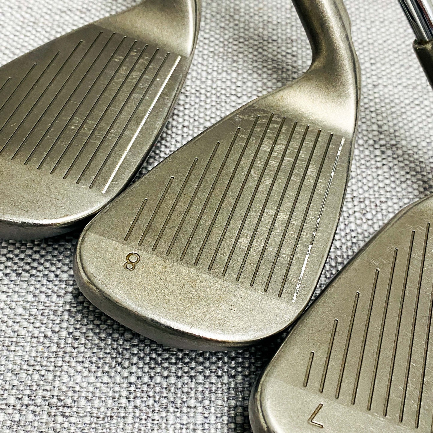 PING G10 Blue-dot Single Iron. Sold Separately. Regular Flex Steel - Very Good Condition # 13869