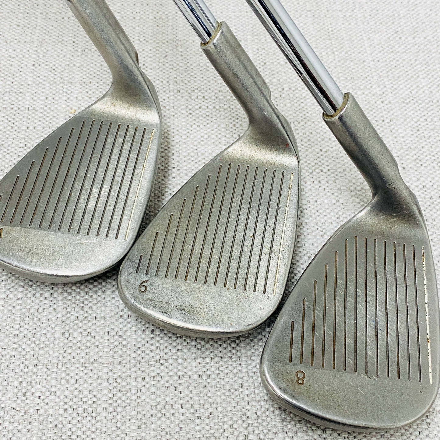 PING i10 White-Dot Single Iron. Sold Separately. Z765 Stiff Steel - Very Good Condition # 13934