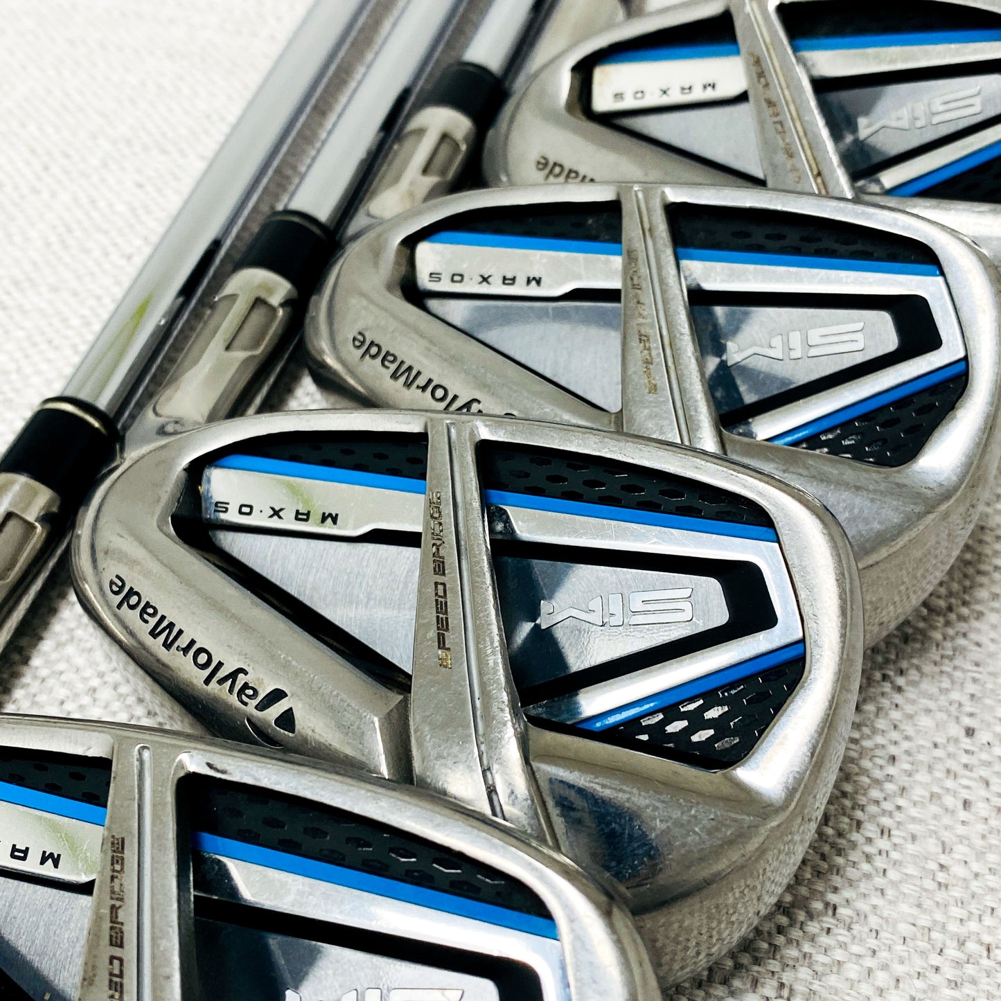 TaylorMade SIM Max OS (Oversize) Single Iron. Sold Separately. KBS 85 Regular Flex - Very Good Condition # 13888