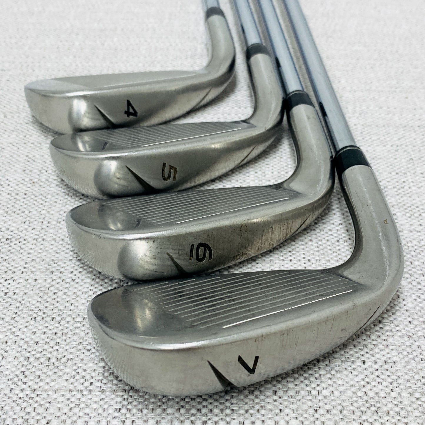 TaylorMade Burner 2.0 Single Iron. Sold Separately. Regular Flex Steel - Very Good Condition # 13871