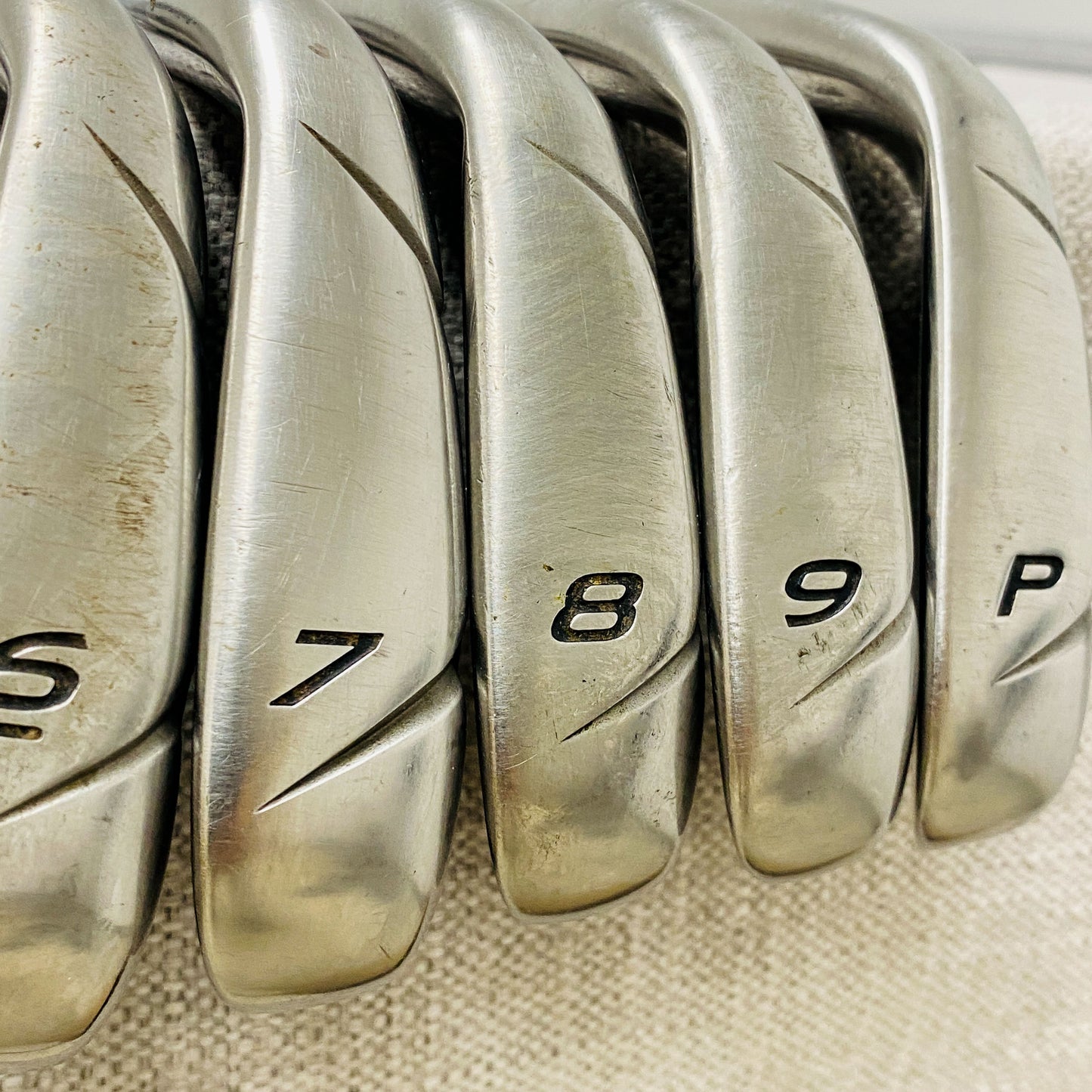 TaylorMade Burner 2.0 Single Iron. Sold Separately. Regular Flex Steel - Very Good Condition # 13871