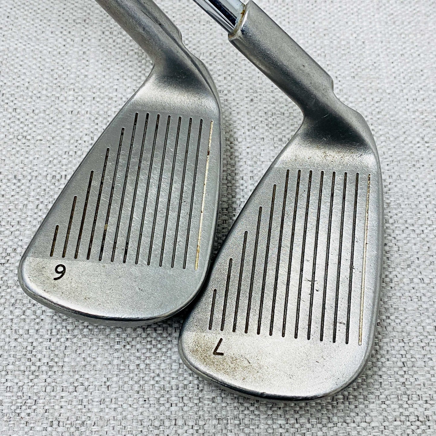 PING i10 White-Dot Single Iron. Sold Separately. Z765 Stiff Steel - Very Good Condition # 13934