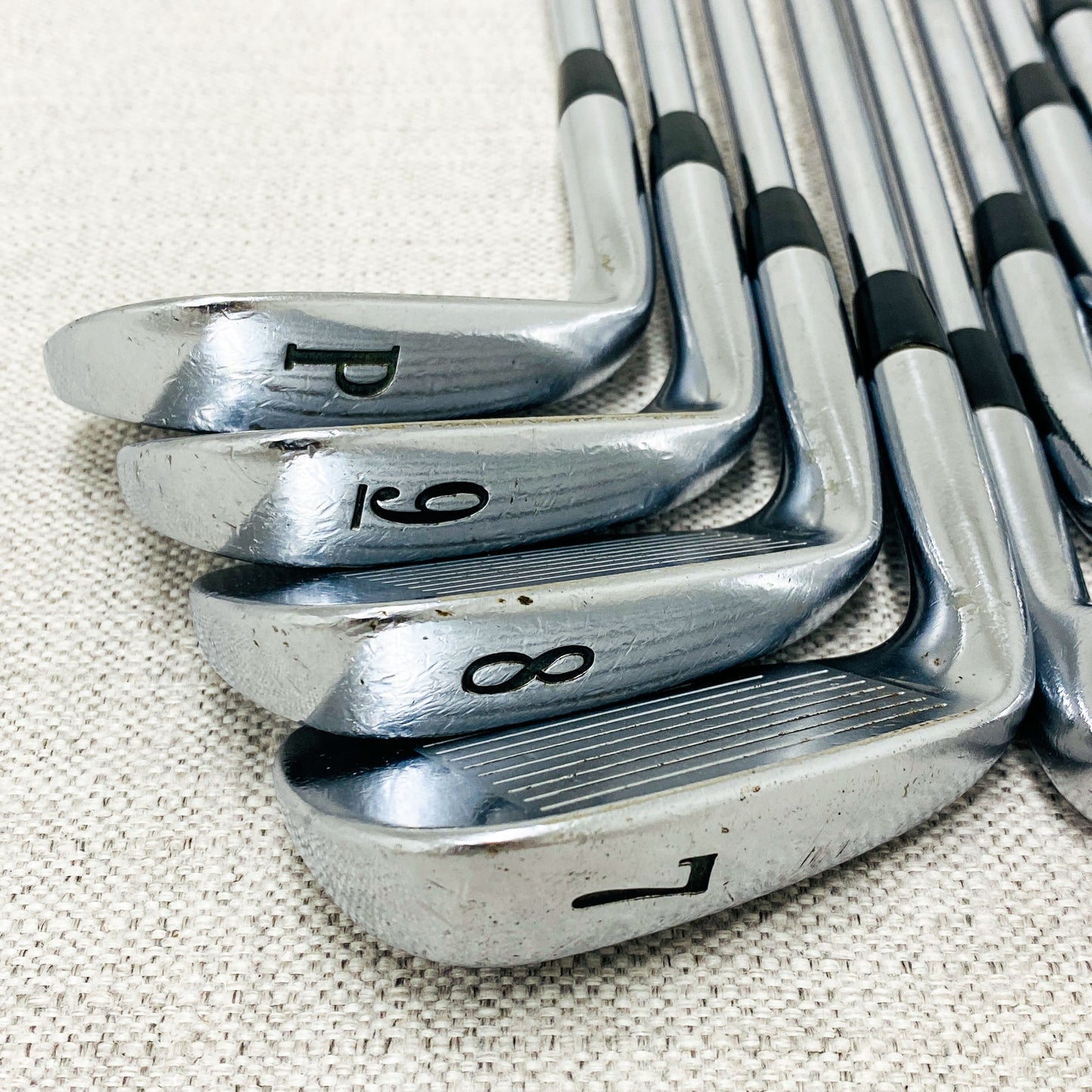 Titleist 690CB Single Iron. Sold Separately. R300 Regular Steel - Good Condition # 13957