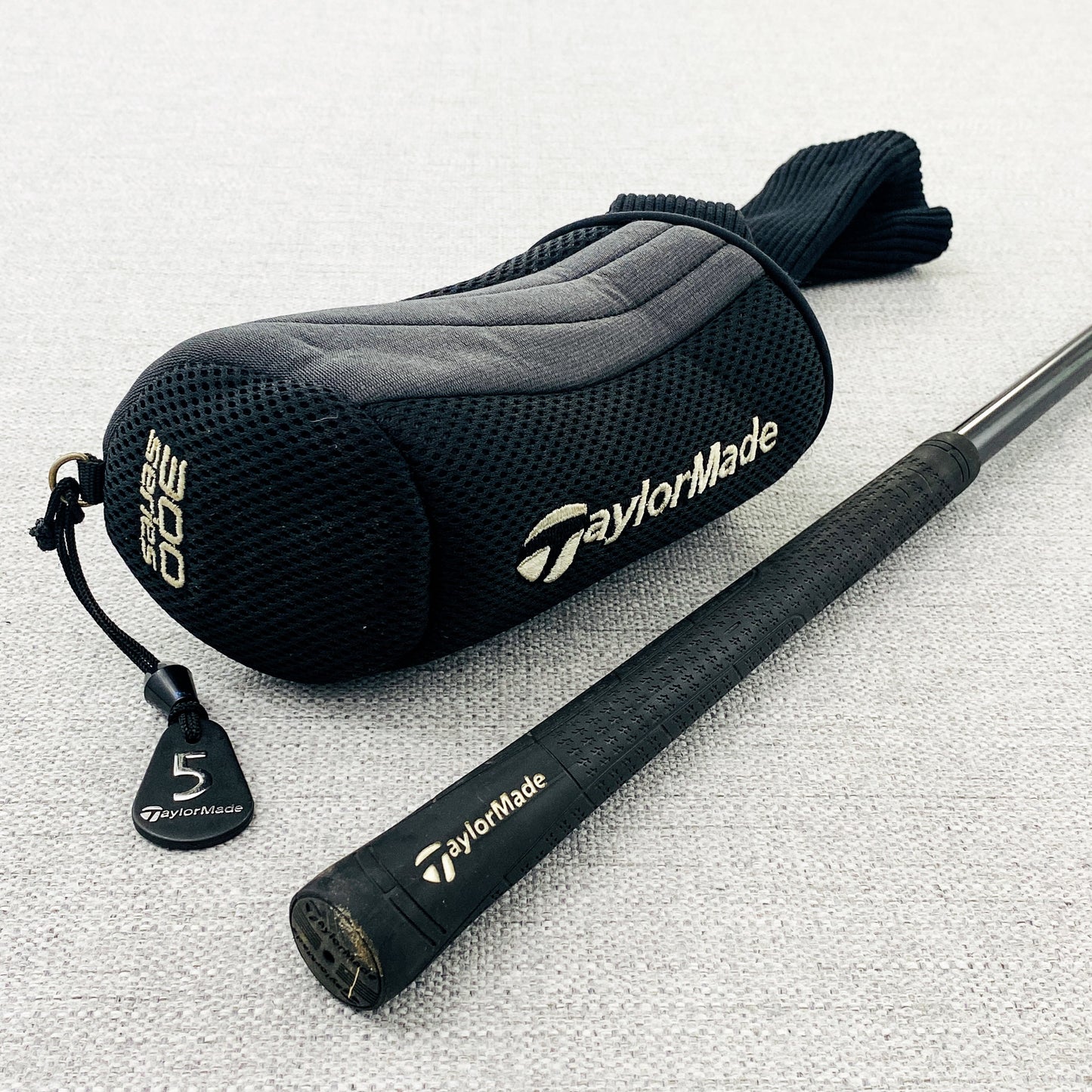 TaylorMade 300 Series 5-Wood. 17 Degree, Regular Flex - Very Good Condition # GP17