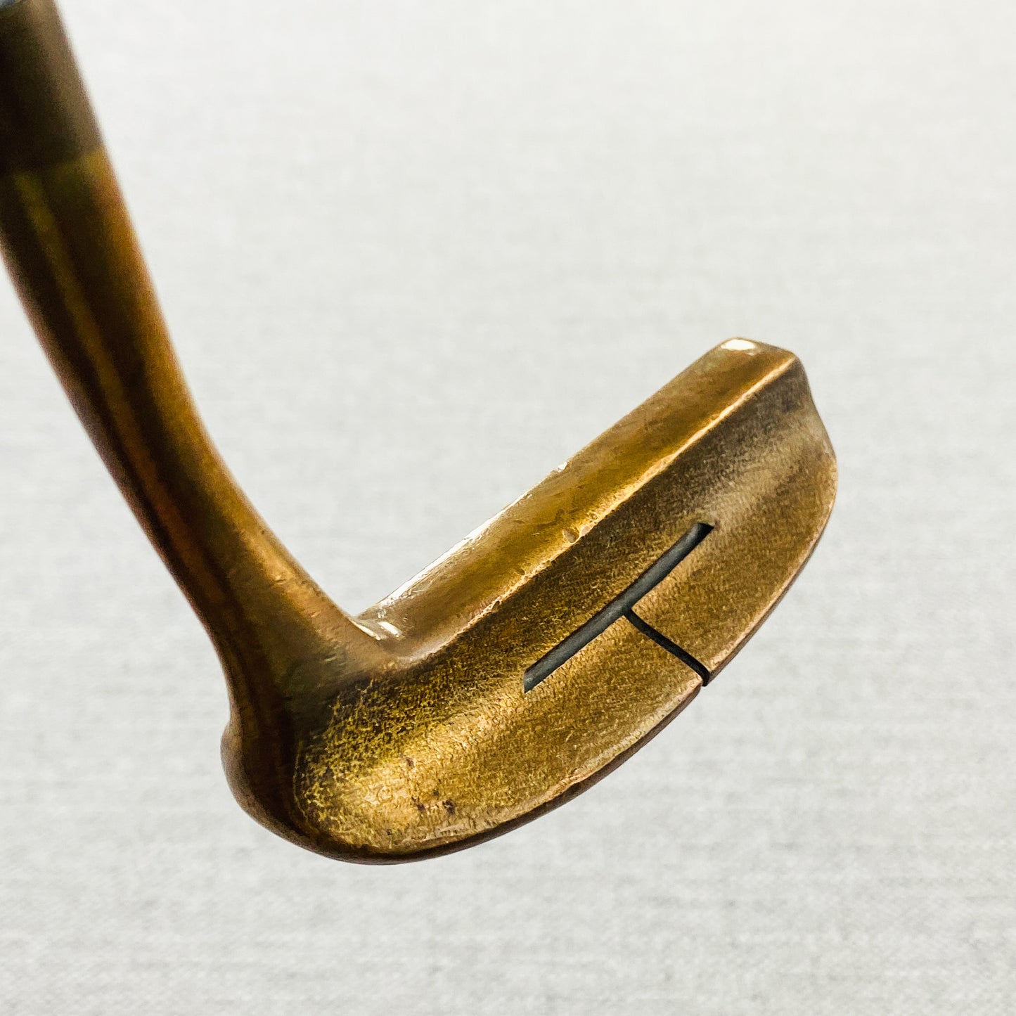 Acushnet Bulls Eye 34A Heel Shafted Putter. 34.5 inch - Good Condition # 13197