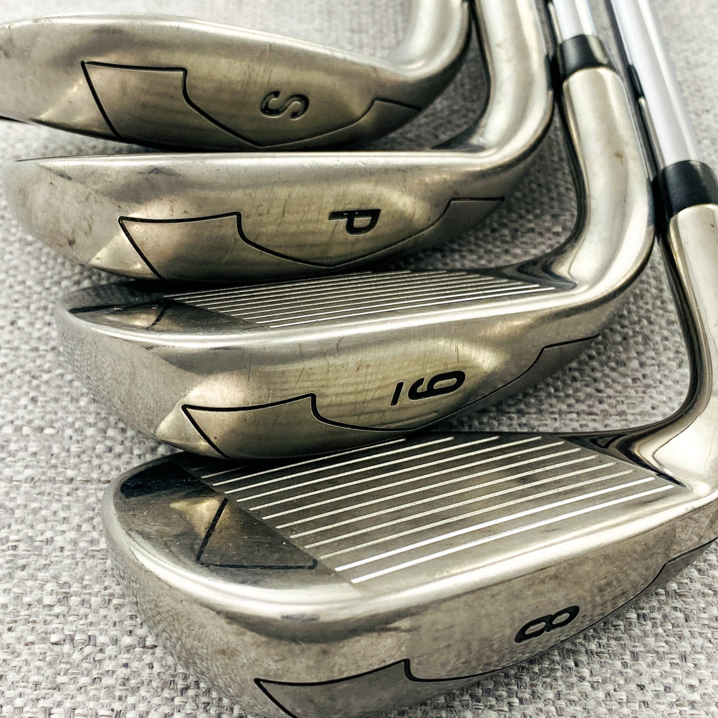 Callaway X-Hot Single Iron. Sold Separately. Regular Flex Steel - Very Good Condition # 13265
