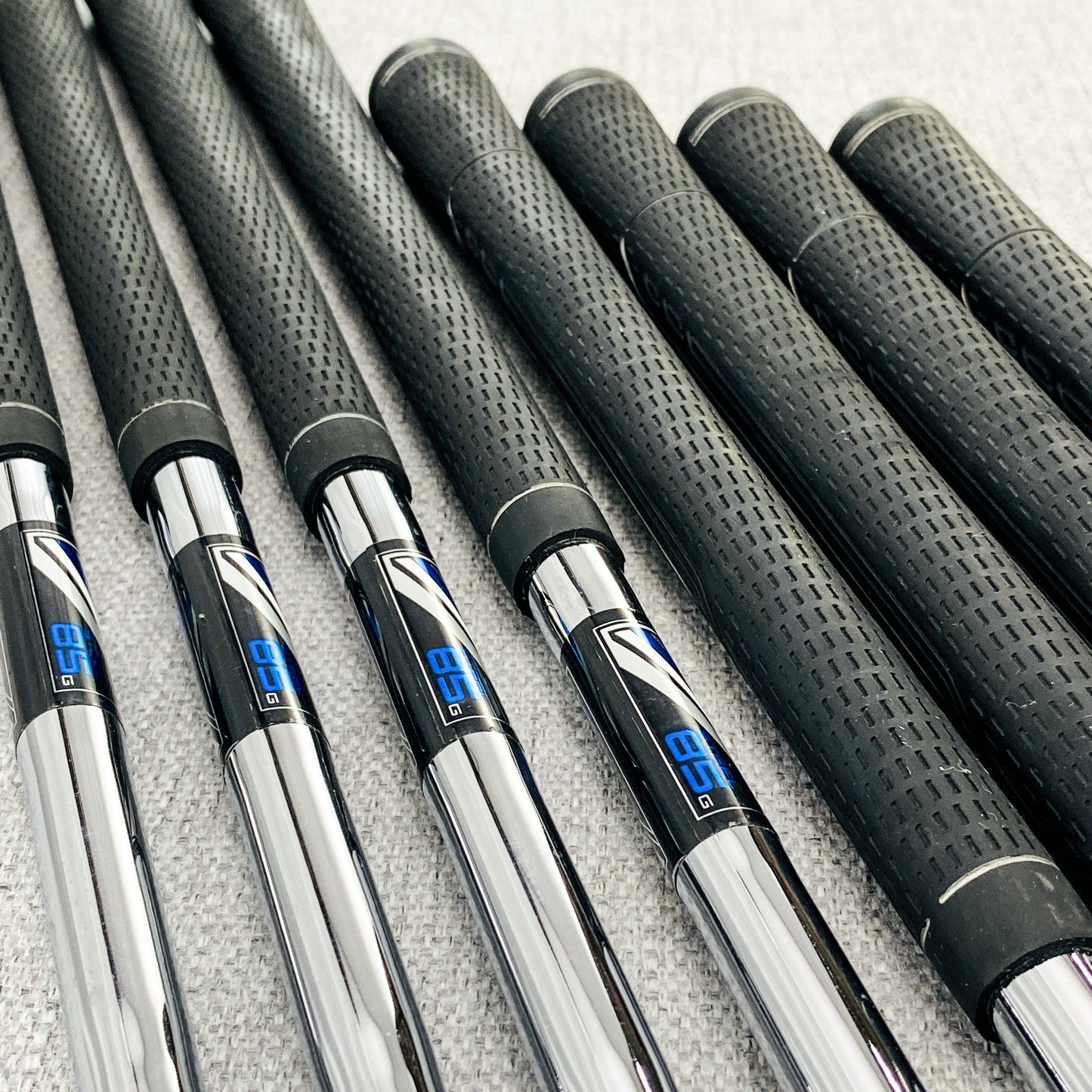 TaylorMade SpeedBlade Single Iron. Sold Separately. Regular or Stiff Flex Steel available - Very Good Condition # 12336