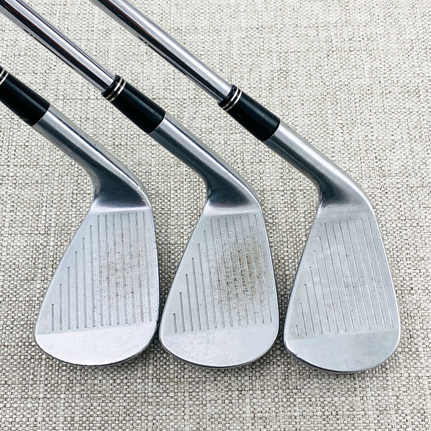 Srixon Z945 Single Iron. Sold Separately. S300 Stiff Steel - Good Condition # 12999