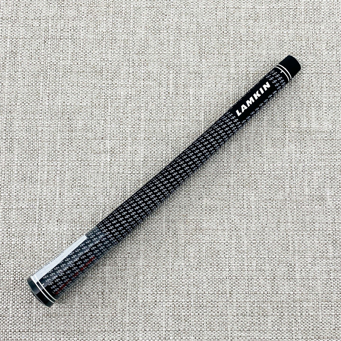 Lamkin Crossline swing grip. Choice of size. Black/White - Price includes fitment.