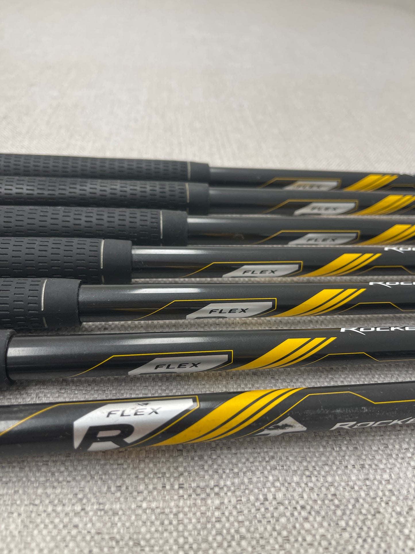 TaylorMade RocketBladez Single Iron. Sold Separately. Regular Flex Graphite - Good Condition # 14261
