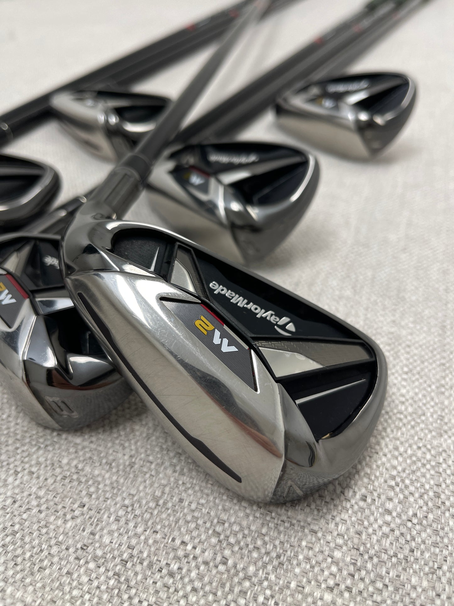 TaylorMade 2016 M2 Single Iron. Sold Separately. Regular Flex Graphite - Very Good Condition # 14087
