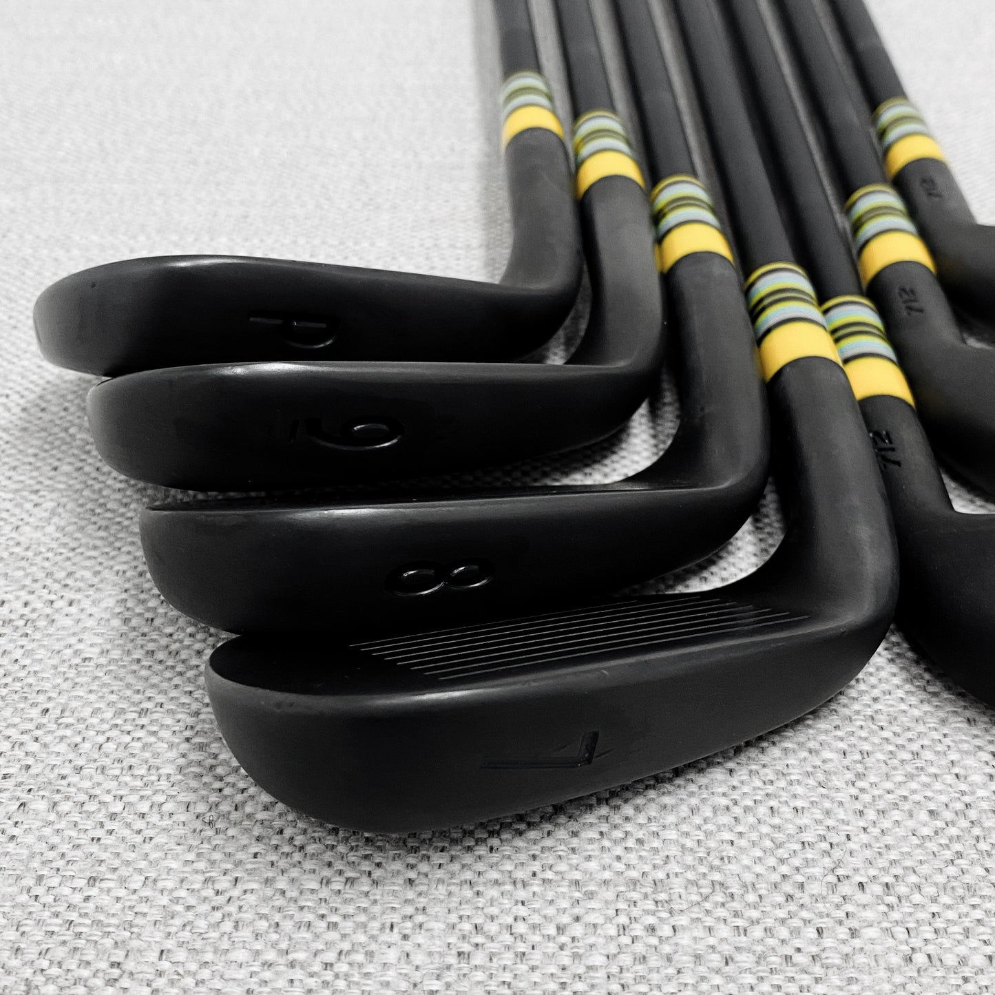 Custom Titleist 712CB Black Iron Set (4-P) Modus 105 Stiff Flex - As New