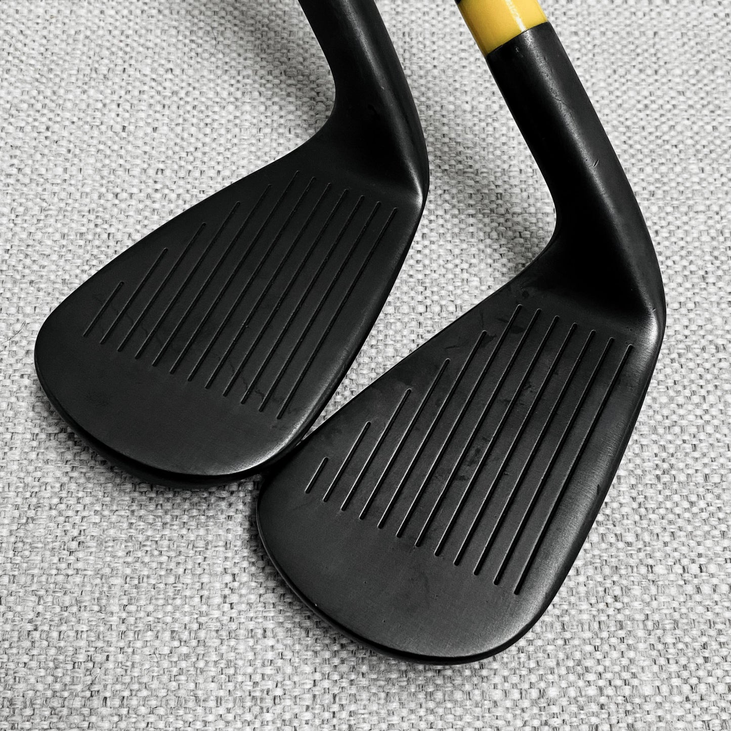 Custom Titleist 712CB Black Iron Set (4-P) Modus 105 Stiff Flex - As New