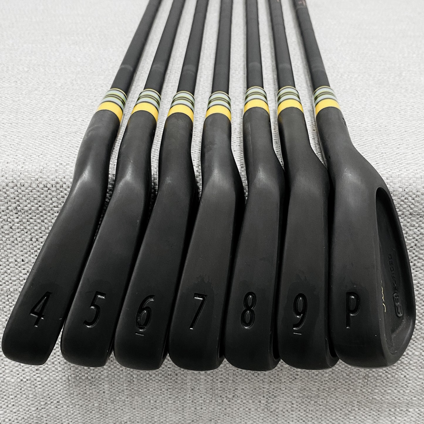 Custom Titleist 712CB Black Iron Set (4-P) Modus 105 Stiff Flex - As New