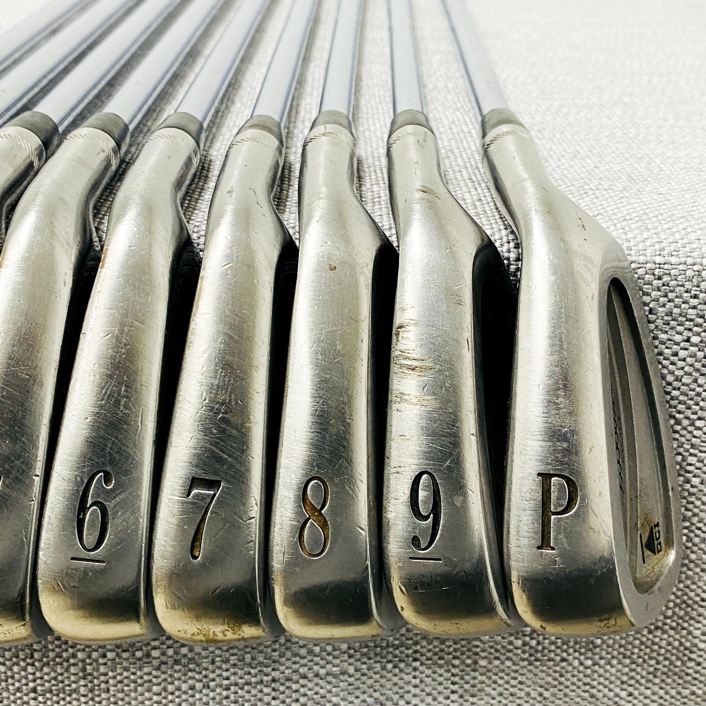 Titleist DCI 990 Single Iron. Sold Separately. DG S300 - Very Good Condition # 13856