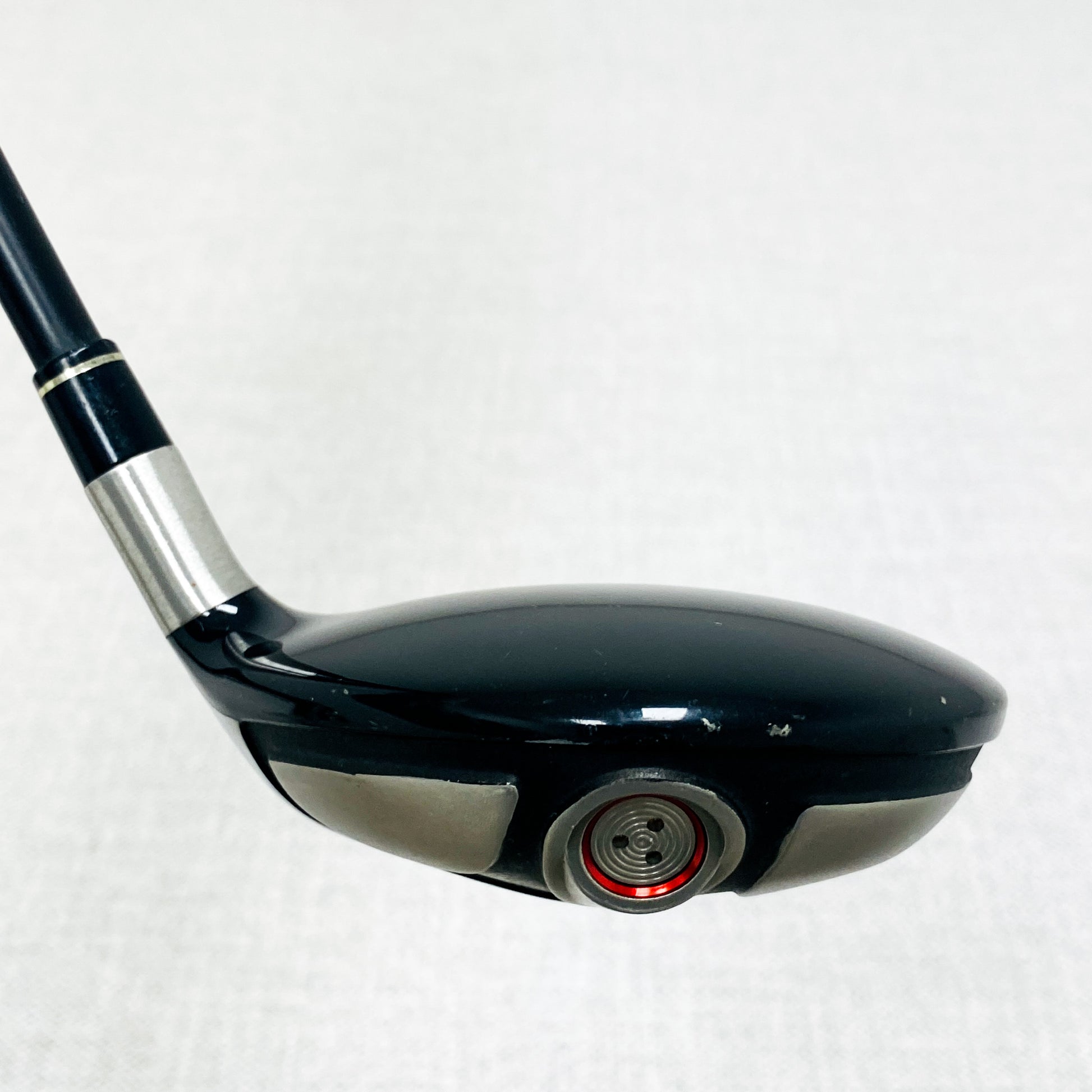 TaylorMade r5 XL Plus D 10.5° Driver Regular Graphite Shaft TaylorMade r5 XL Plus D 10.5° Driver Regular Graphite Shaft