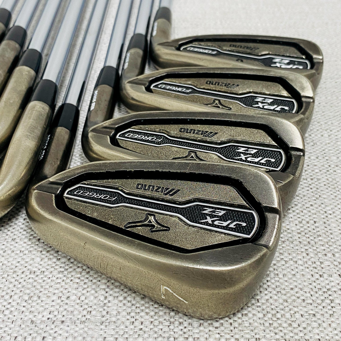 Mizuno JPX EZ Forged Single Iron. Sold Separately. Regular Flex Steel - Very Good Condition # 14067