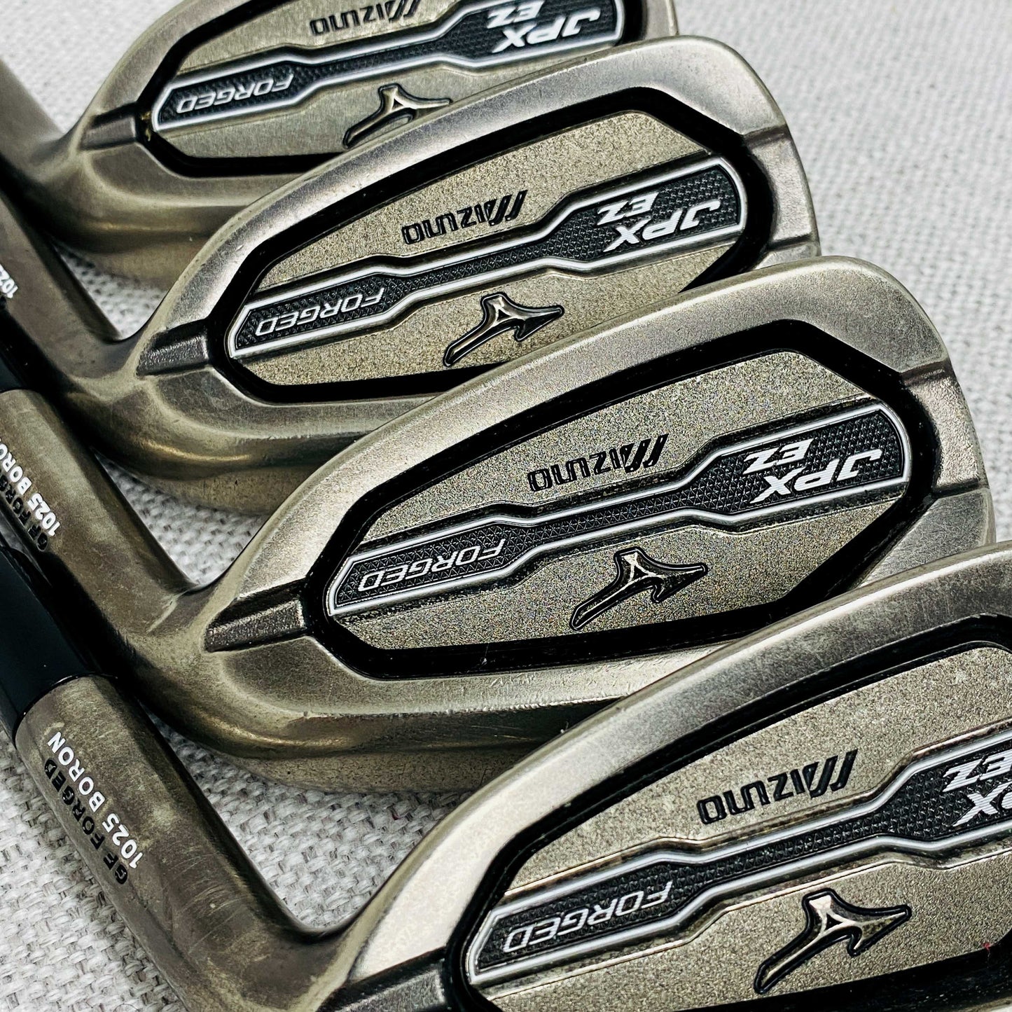 Mizuno JPX EZ Forged Single Iron. Sold Separately. Regular Flex Steel - Very Good Condition # 14067