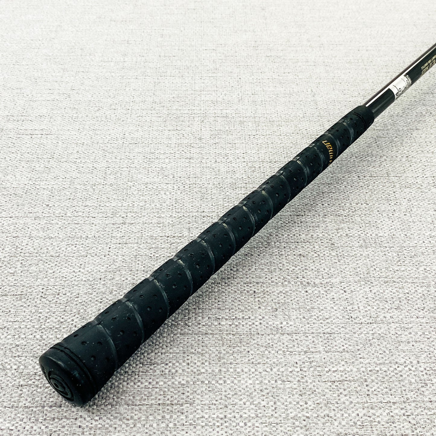 Shuttle MID 4-Hybrid Iron. 23 Degree, Regular Flex - Good Condition # GP137
