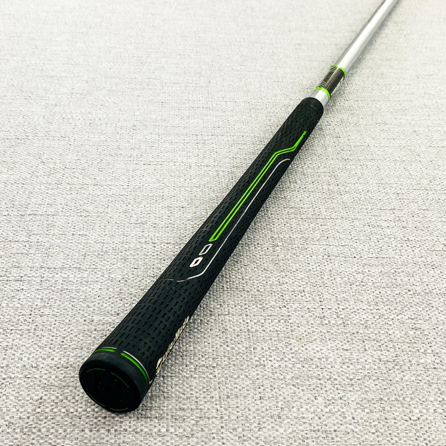 TaylorMade RocketBallz Left Hand 6-iron. Regular Flex Steel # 10408
