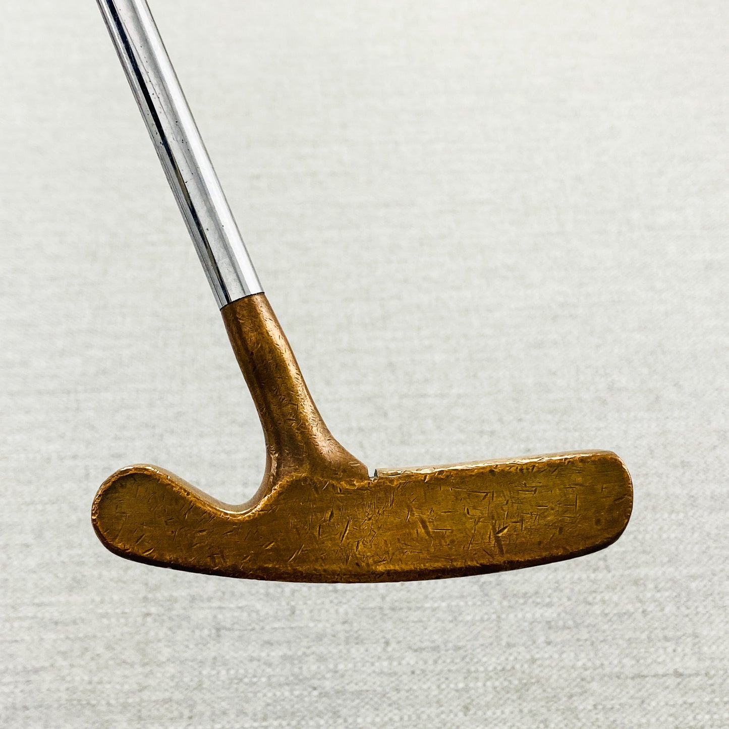Acushnet Bulls Eye 5B Putter. 34.5 inch - Good Condition # 13208