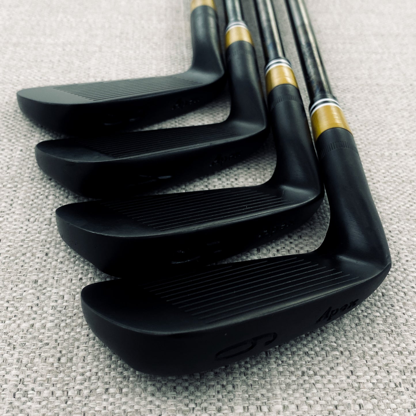 Ben Hogan 1990 Apex Iro Set (3-P) Custom Black refinish - KBS $-Taper 130 Extra Stiff