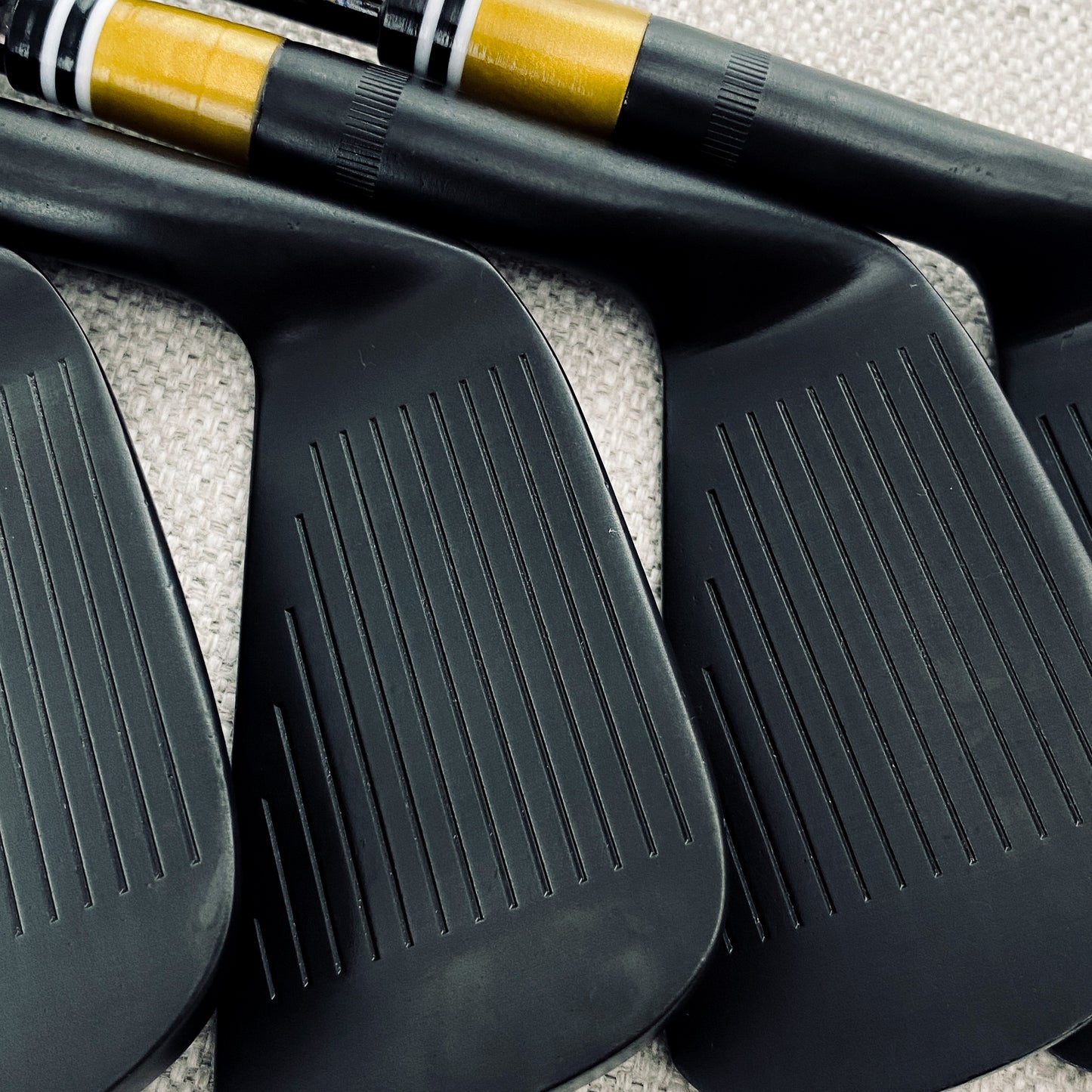 Ben Hogan 1990 Apex Iro Set (3-P) Custom Black refinish - KBS $-Taper 130 Extra Stiff