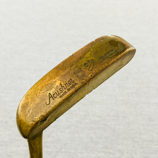 Acushnet Bulls Eye Heel Shafted Flange Offset Putter. 35.5 inch - Average Condition # 13211