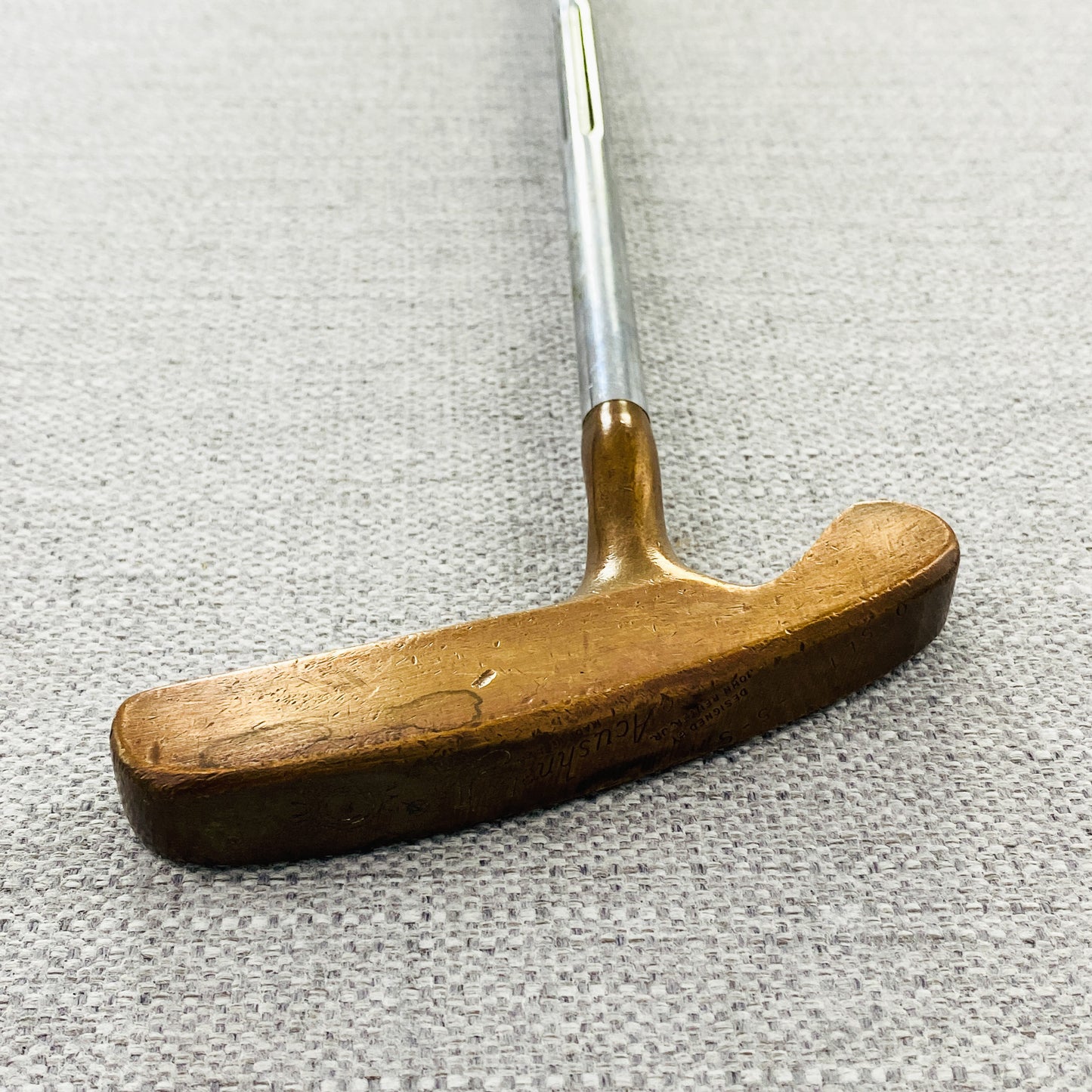 Acushnet Bulls Eye Offset 5S Putter. 35 inch - Good Condition # 13200