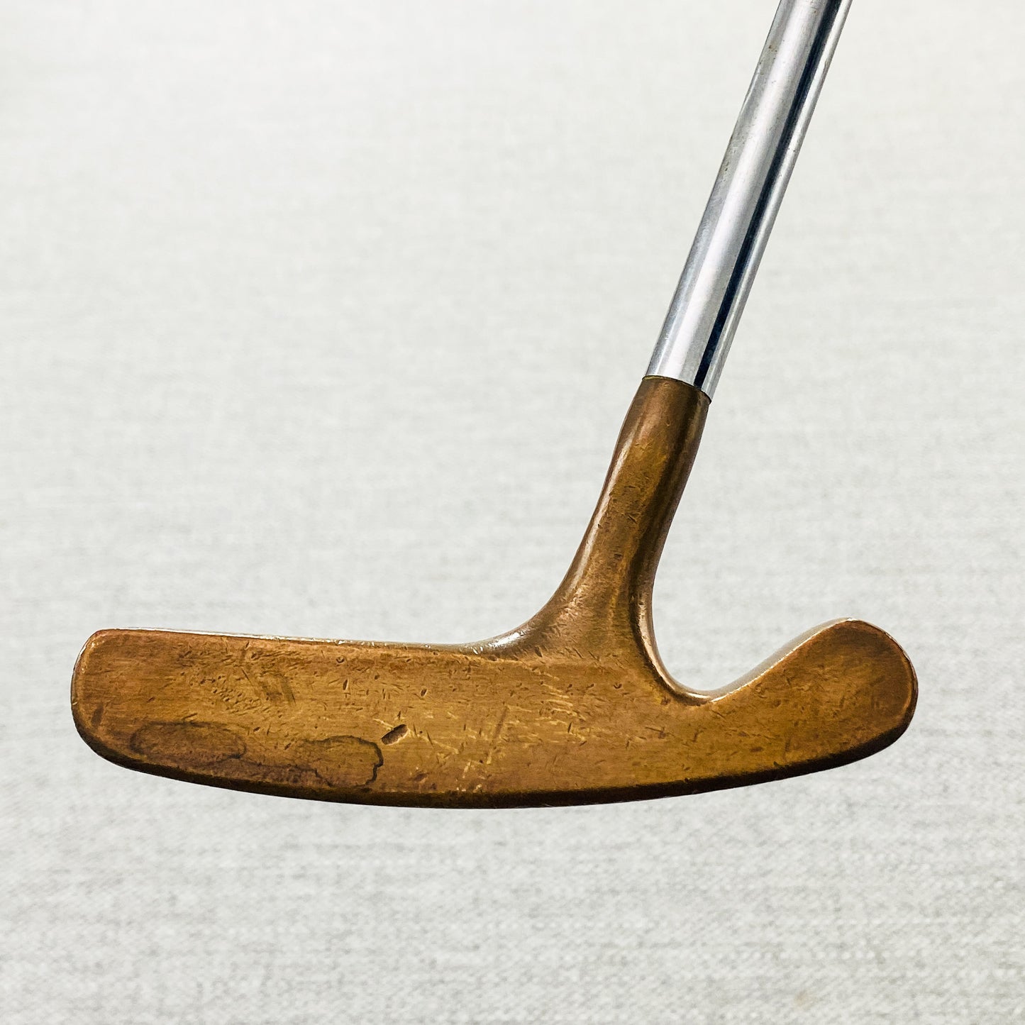 Acushnet Bulls Eye Offset 5S Putter. 35 inch - Good Condition # 13200