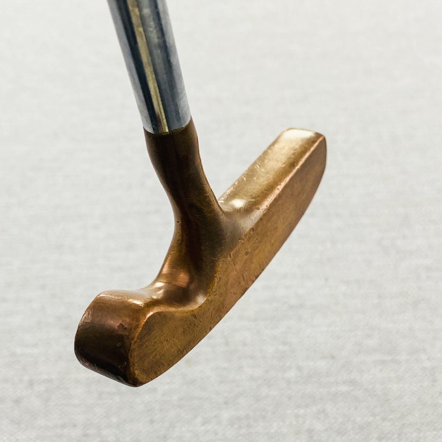 Acushnet Bulls Eye Offset 5S Putter. 35 inch - Good Condition # 13200