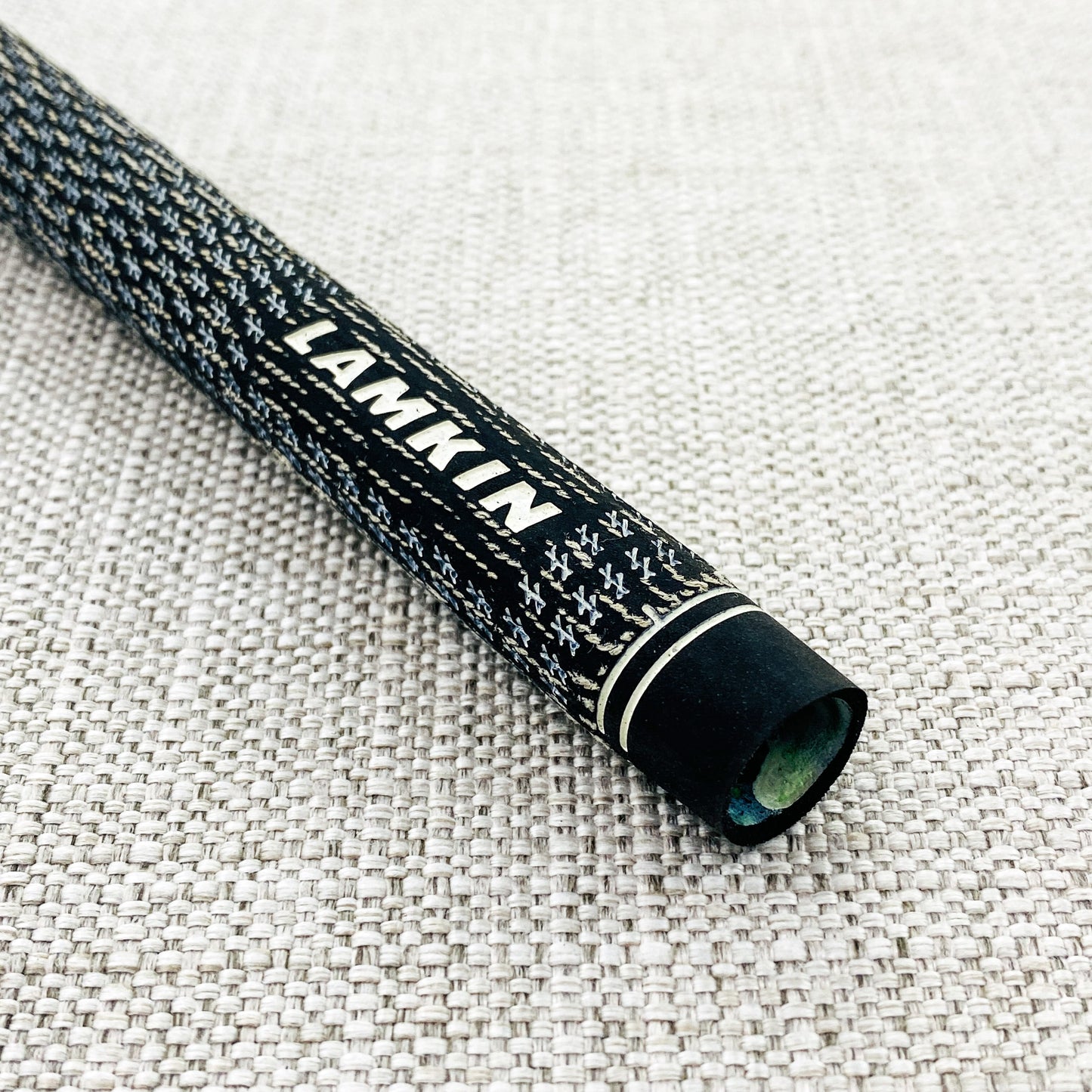 Lamkin Crossline Cord swing grip. Choice of size. Black/White - Price includes fitment.