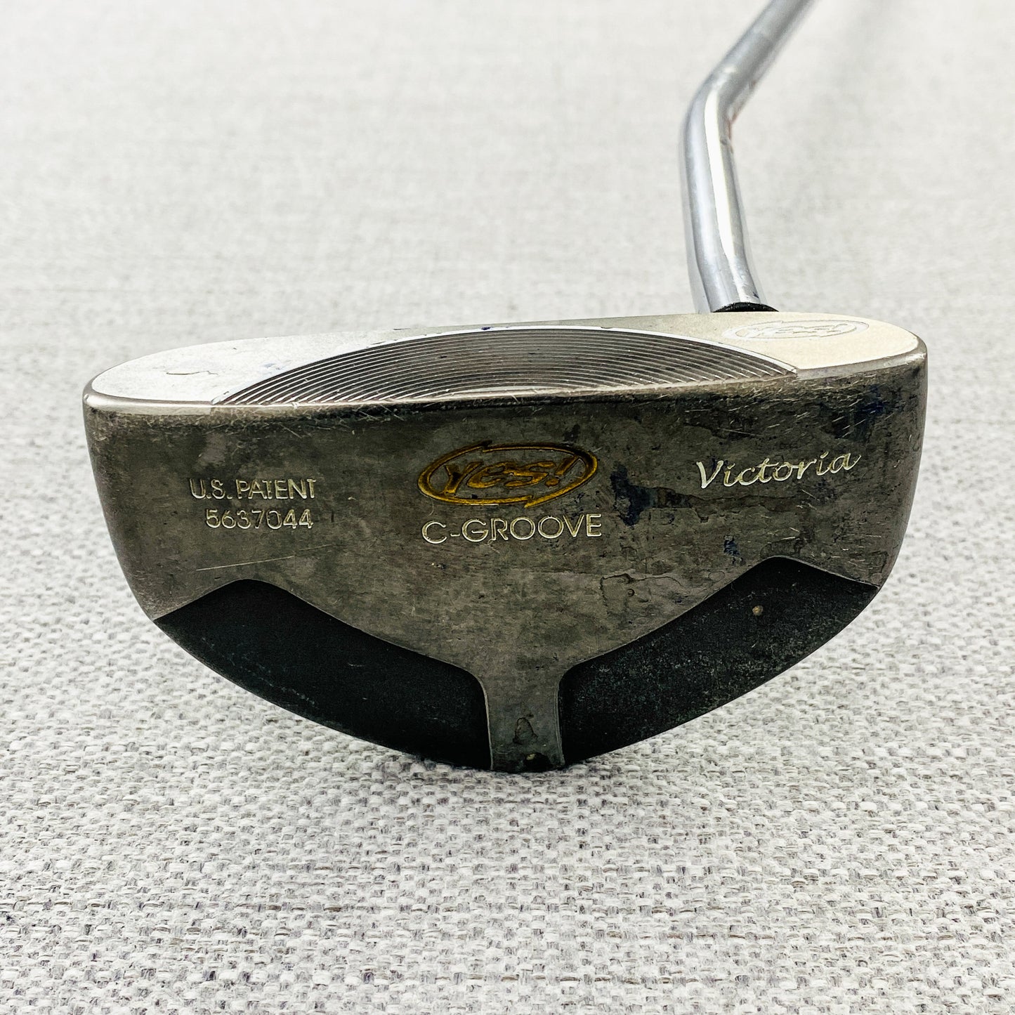 YES C-Groove Victoria Putter. 35 inch - Good Condition # T578