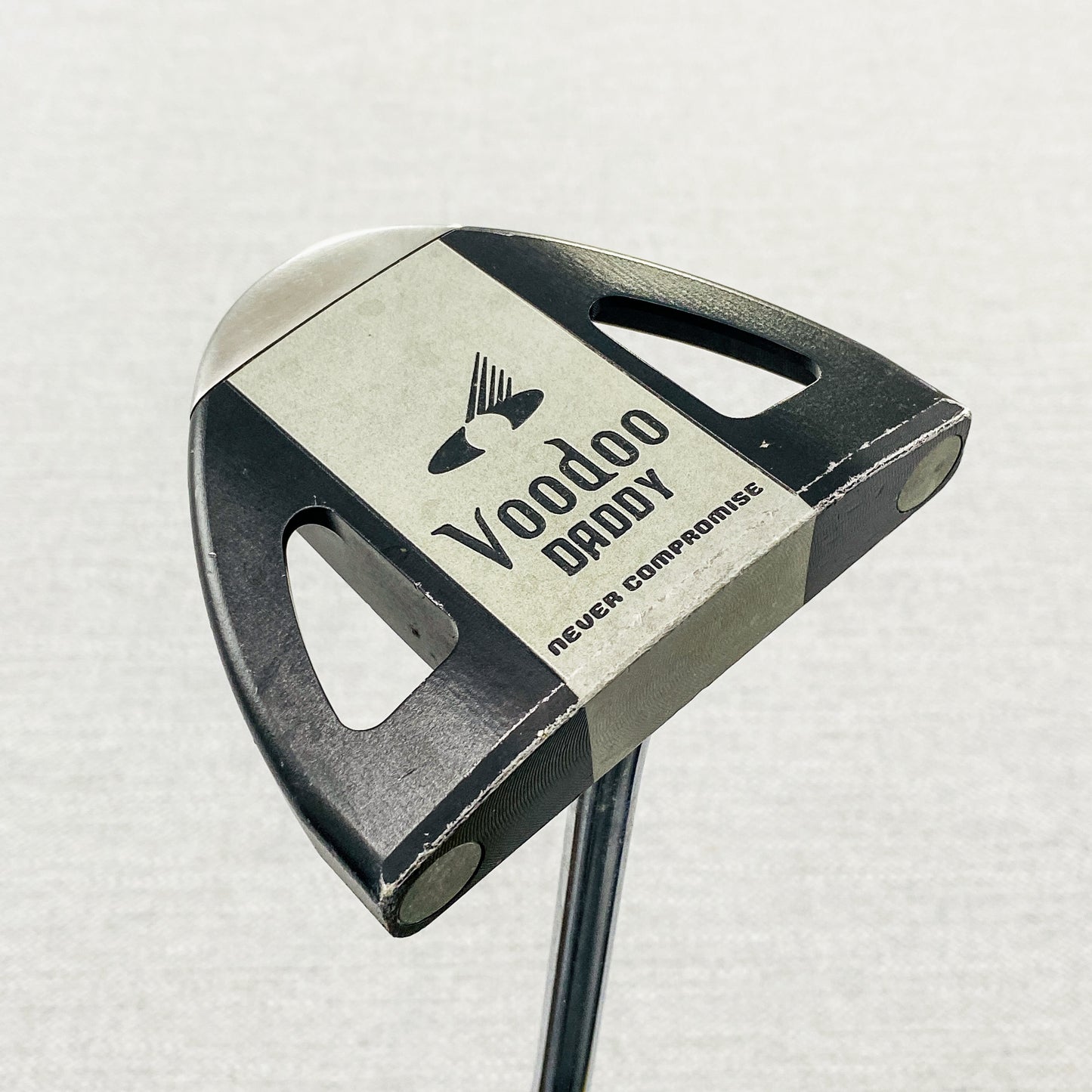 Never Compromise Voodoo Daddy Putter. 34 inch - Good Condition # GP174