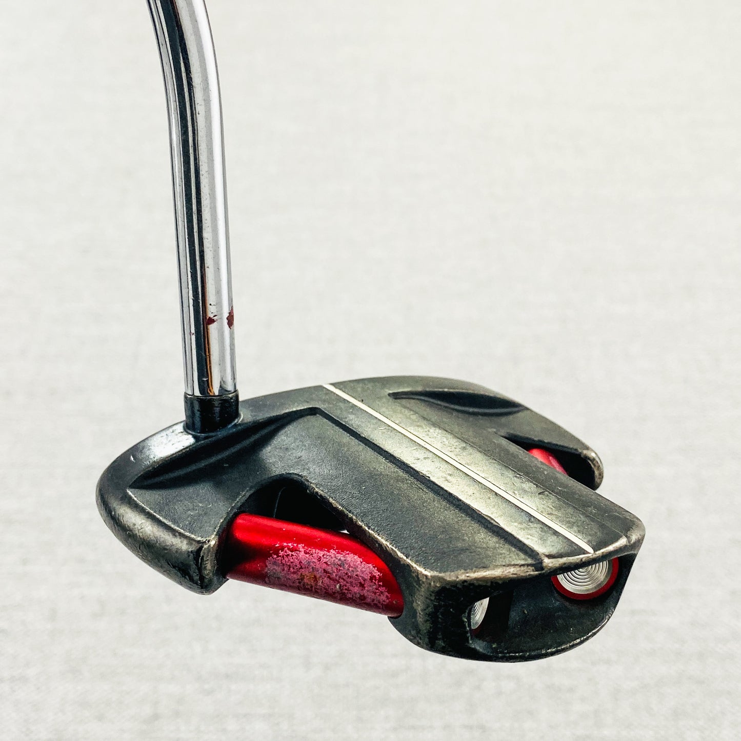 TaylorMade Rossa Fuji Putter. 33 inch - Average Condition # GP191