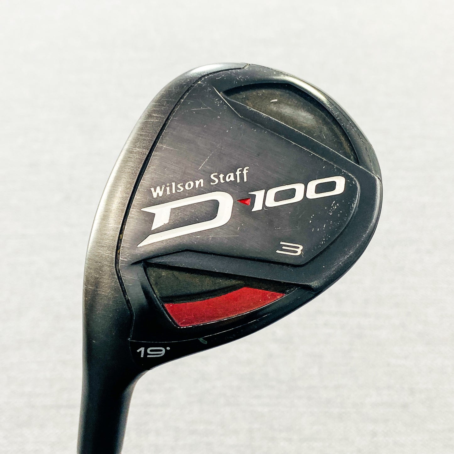 Wilson D100  Left Hand 3-Hybrid. 19 Degree, Regular Flex - Good Condition # 7921
