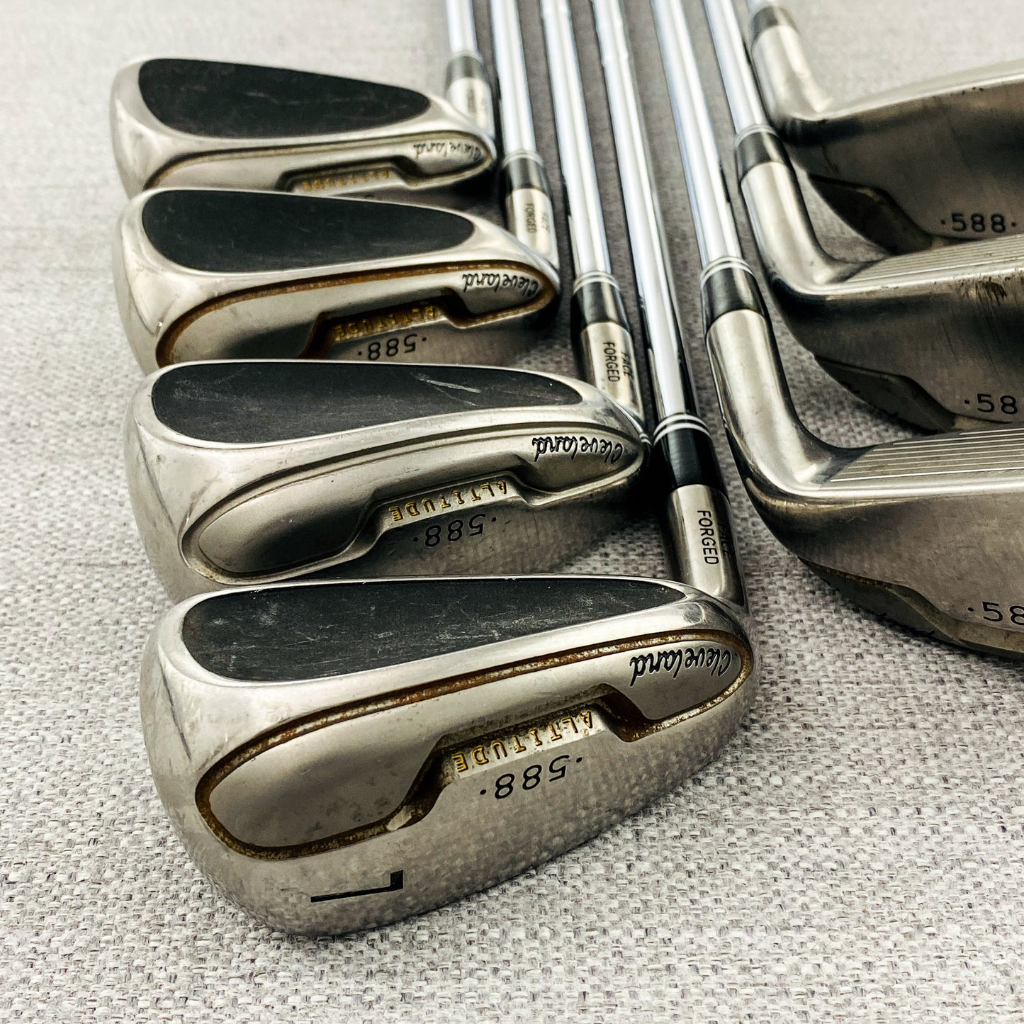 Cleveland 588 Altitude Left Hand Single Iron. Sold Separately. Regular Flex Steel - Good Condition # 13109