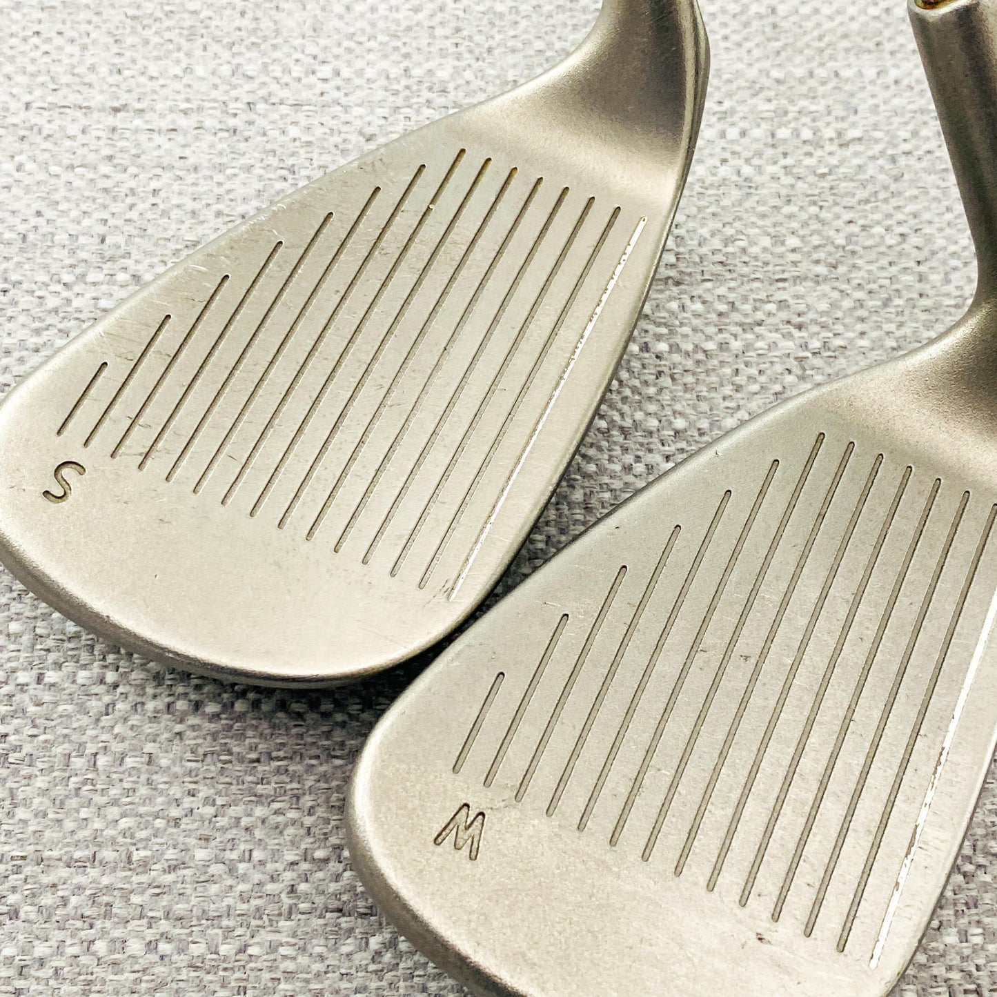 PING G5 Black-Dot Single Iron. Sod Separately. Regular Flex Steel - Very Good Condition # 13562